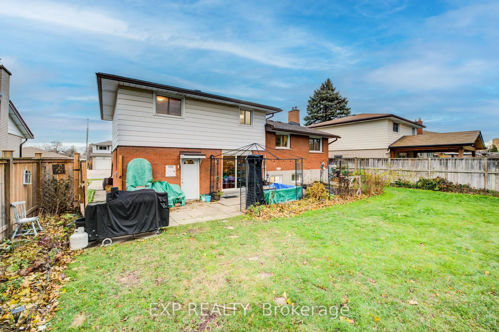 Photo 44 of 148 Strathcona Crescent, Kitchener — HOMEH