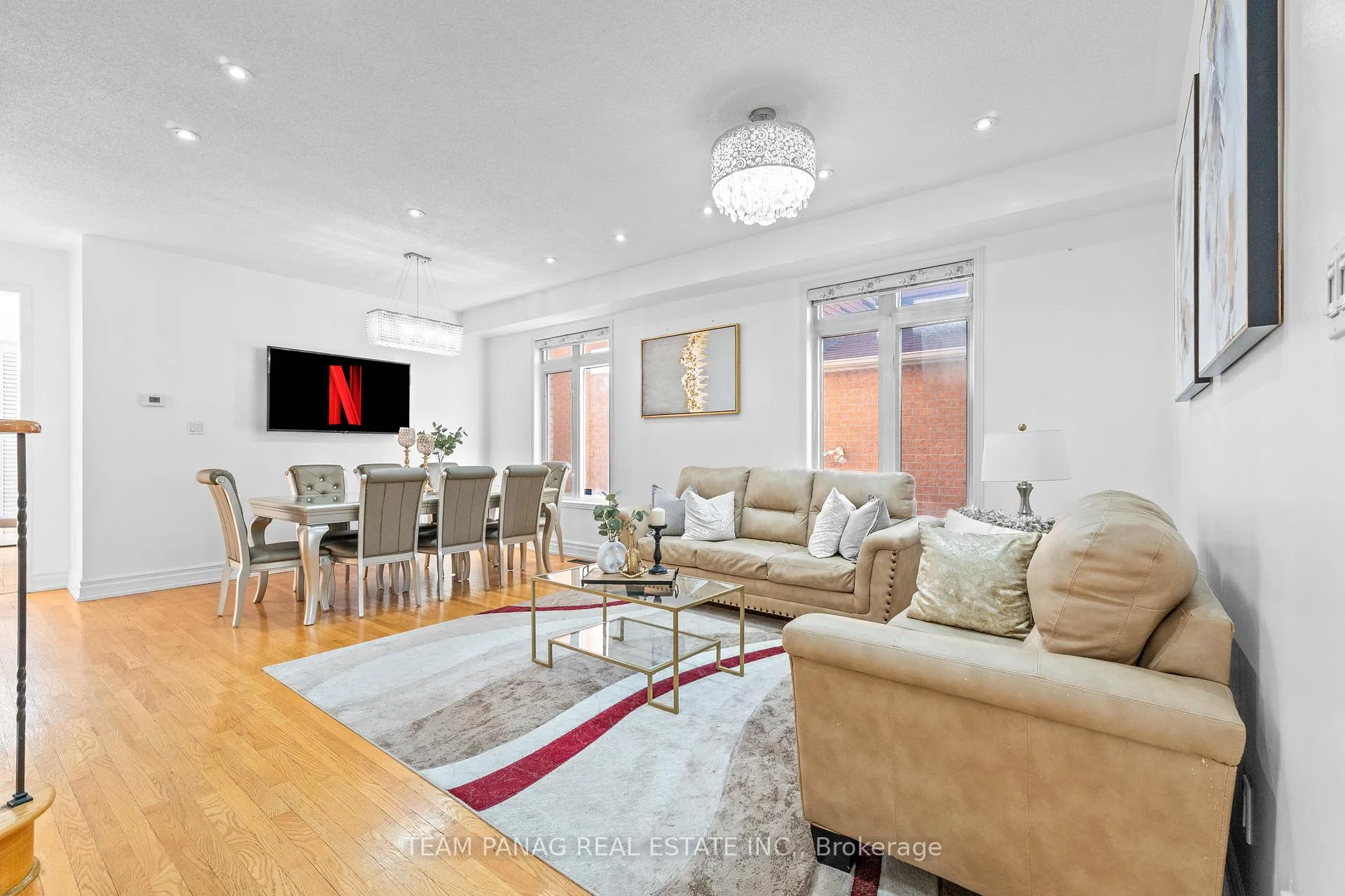 Photo 5 of 20 Lion Pride Lane, Brampton, Sandringham-Wellington — HOMEH