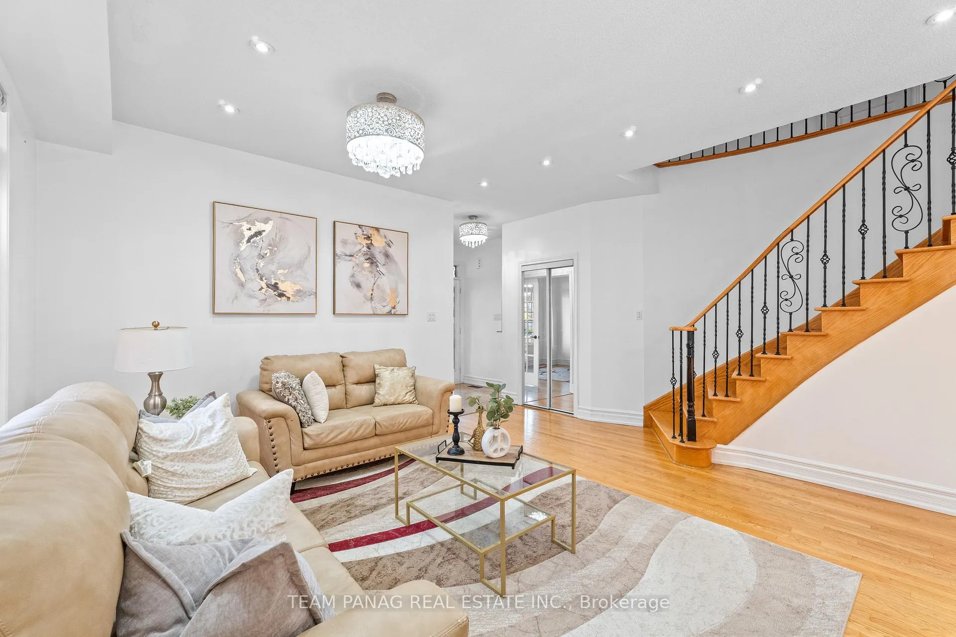 Photo 7 of 20 Lion Pride Lane, Brampton, Sandringham-Wellington — HOMEH