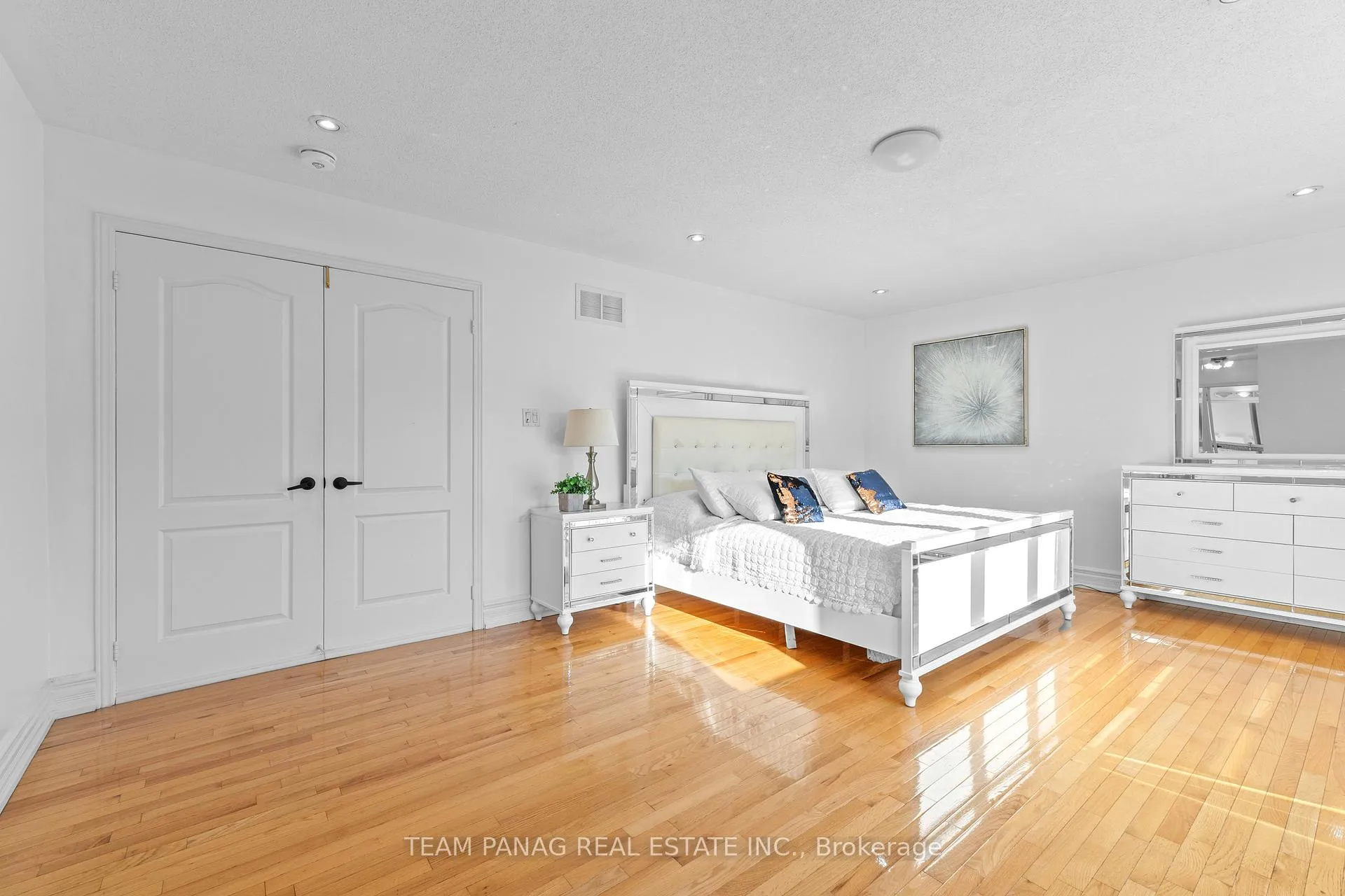 Photo 20 of 20 Lion Pride Lane, Brampton, Sandringham-Wellington — HOMEH