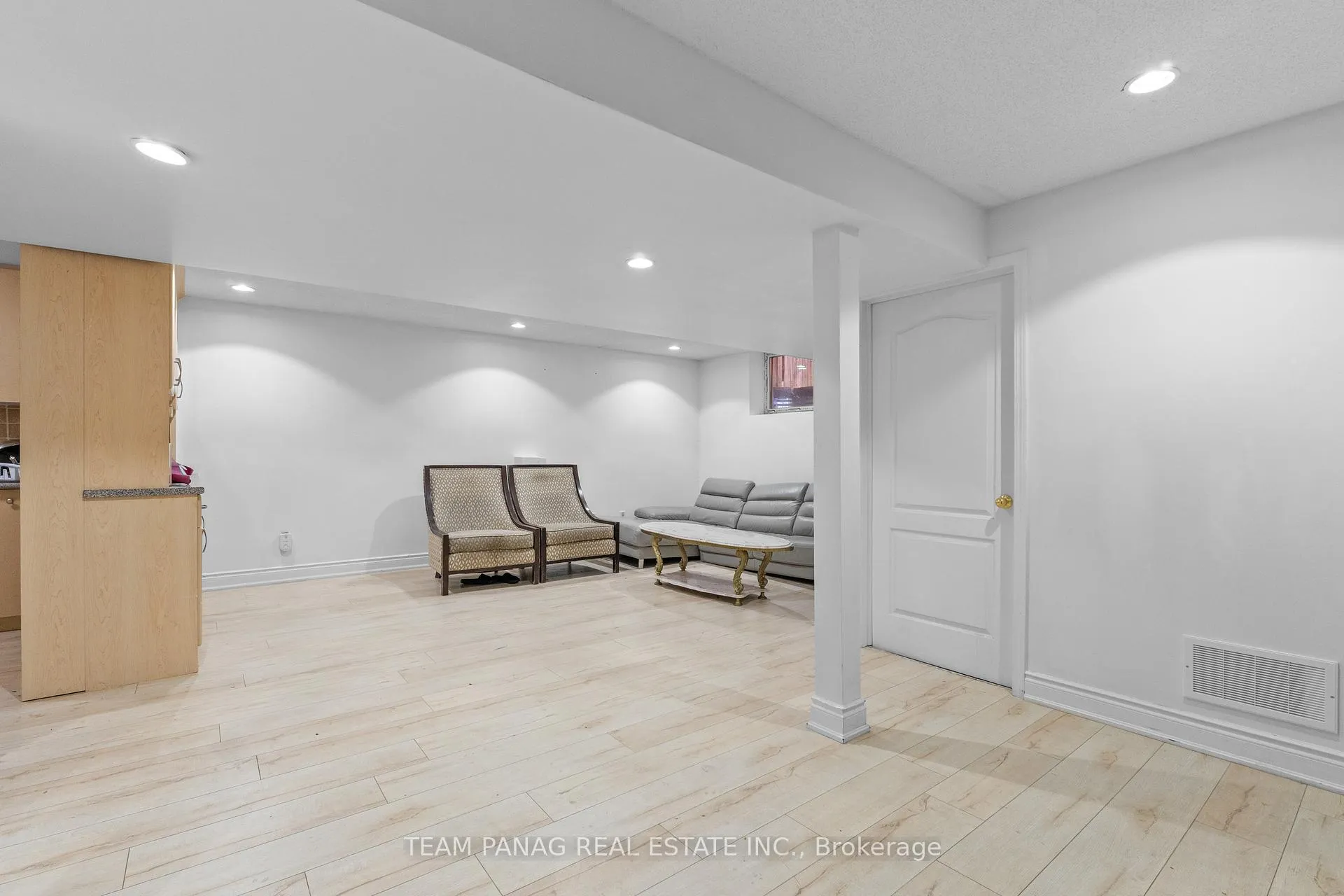 Photo 37 of 20 Lion Pride Lane, Brampton, Sandringham-Wellington — HOMEH