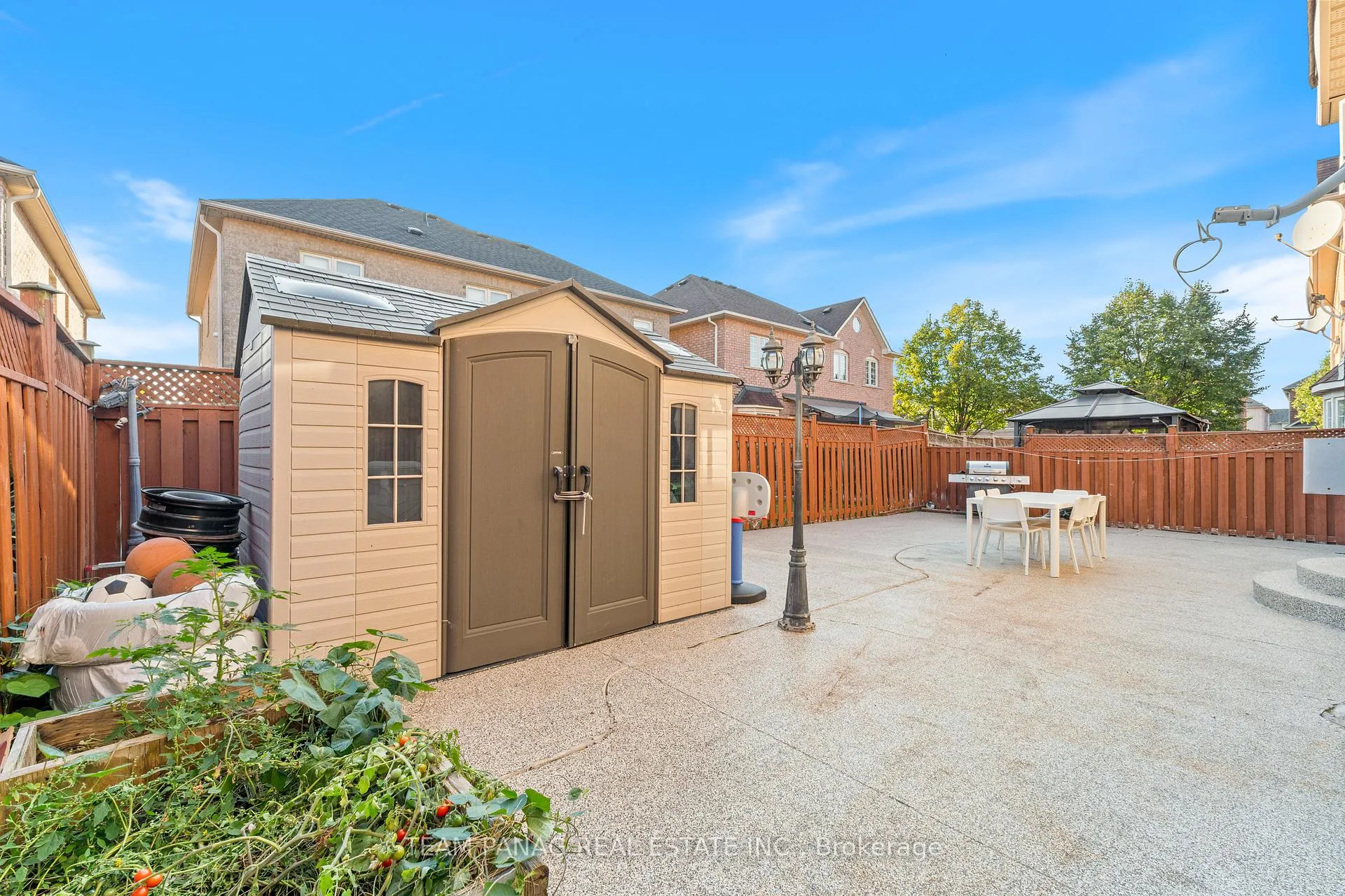 Photo 44 of 20 Lion Pride Lane, Brampton, Sandringham-Wellington — HOMEH