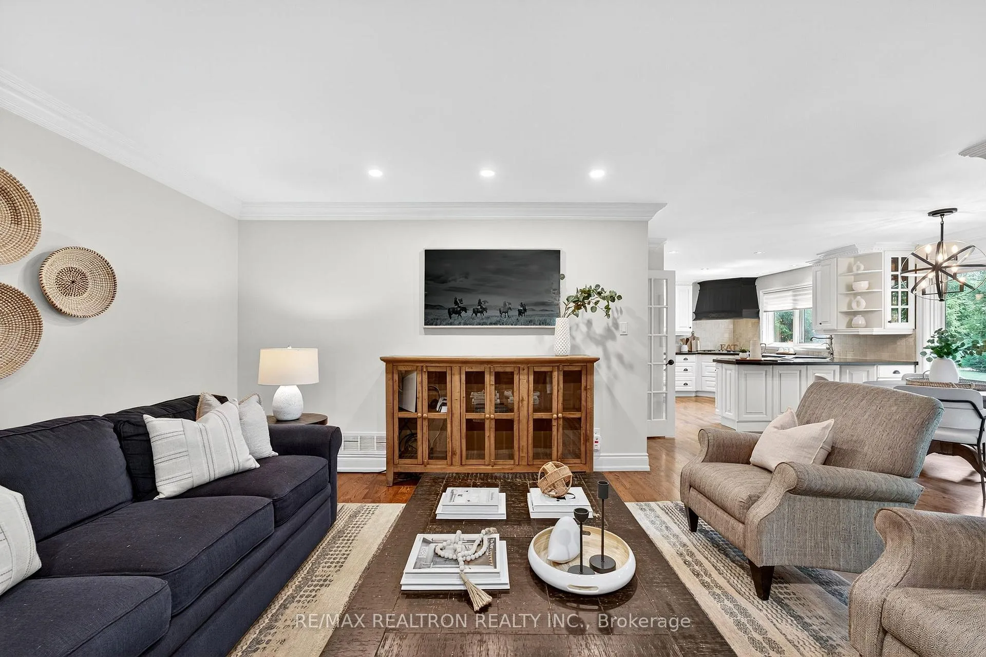 Photo 22 of 2 Aukland Lane, King, King City — HOMEH