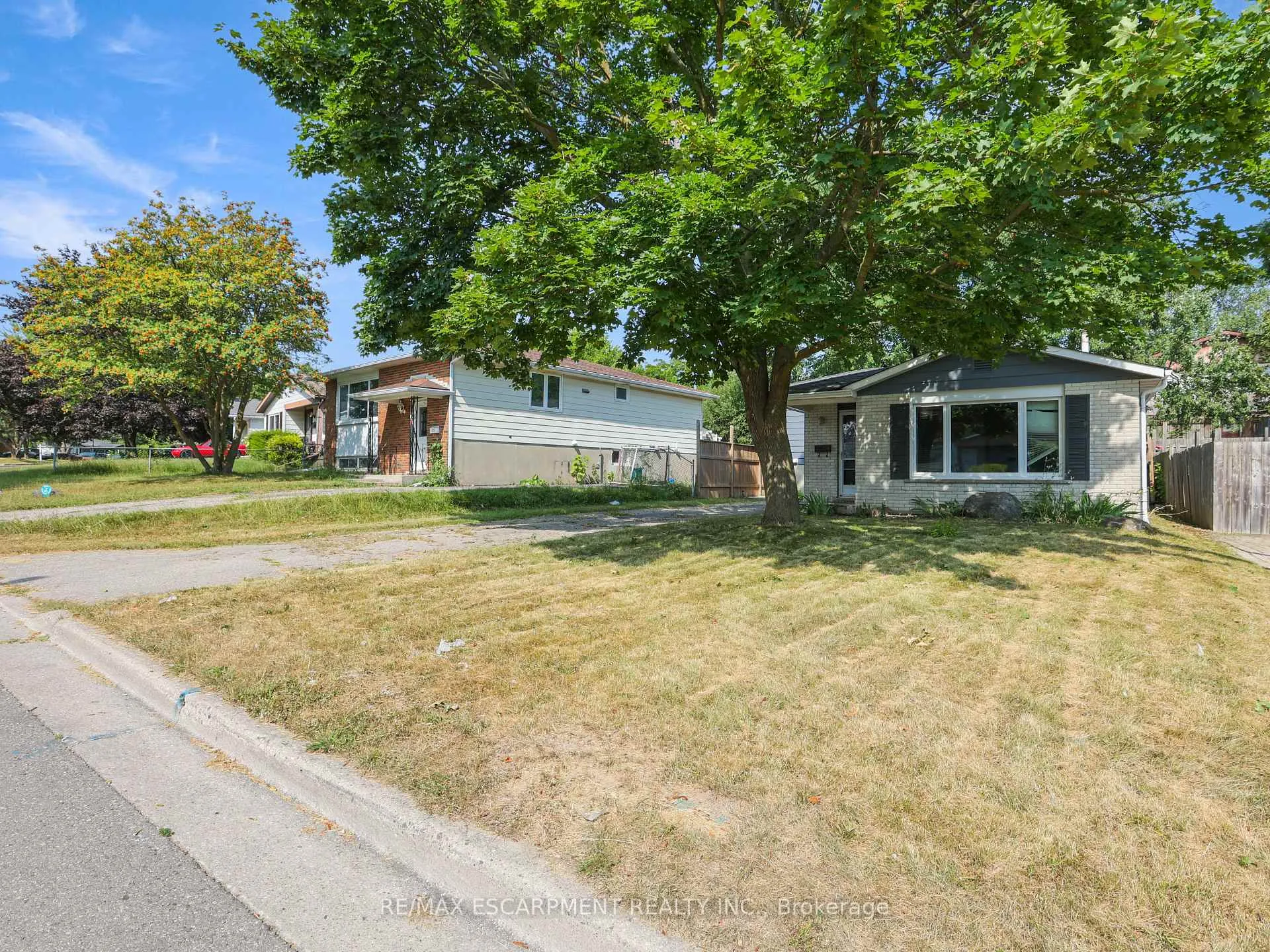 Photo 1 of 169 Pinedale Drive, Kitchener — HOMEH