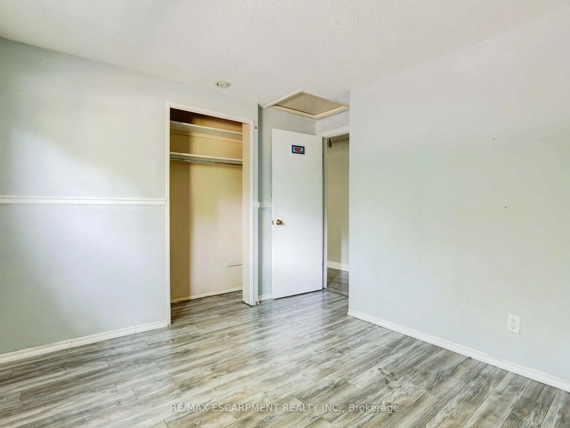 Photo 22 of 169 Pinedale Drive, Kitchener — HOMEH