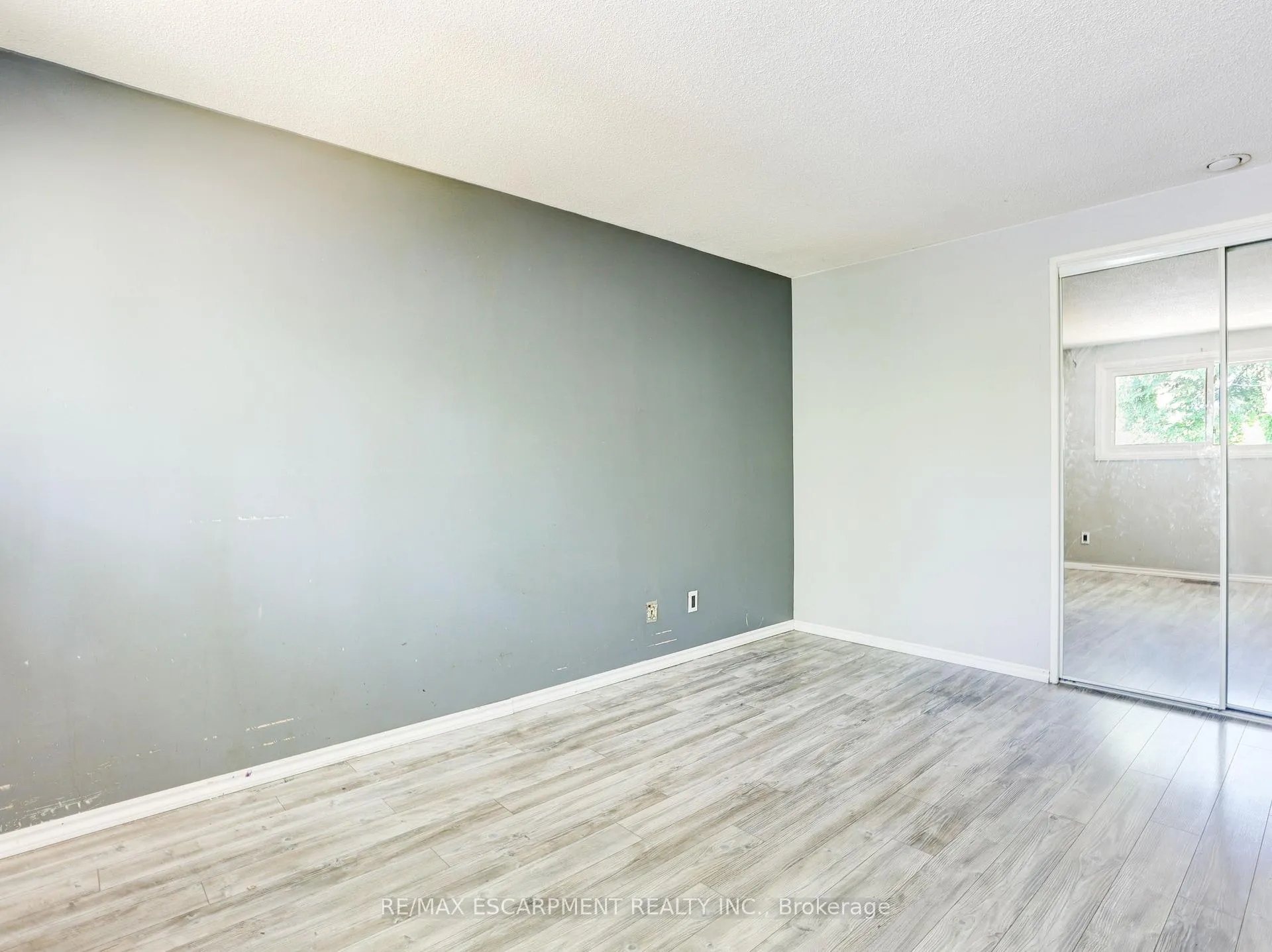 Photo 27 of 169 Pinedale Drive, Kitchener — HOMEH
