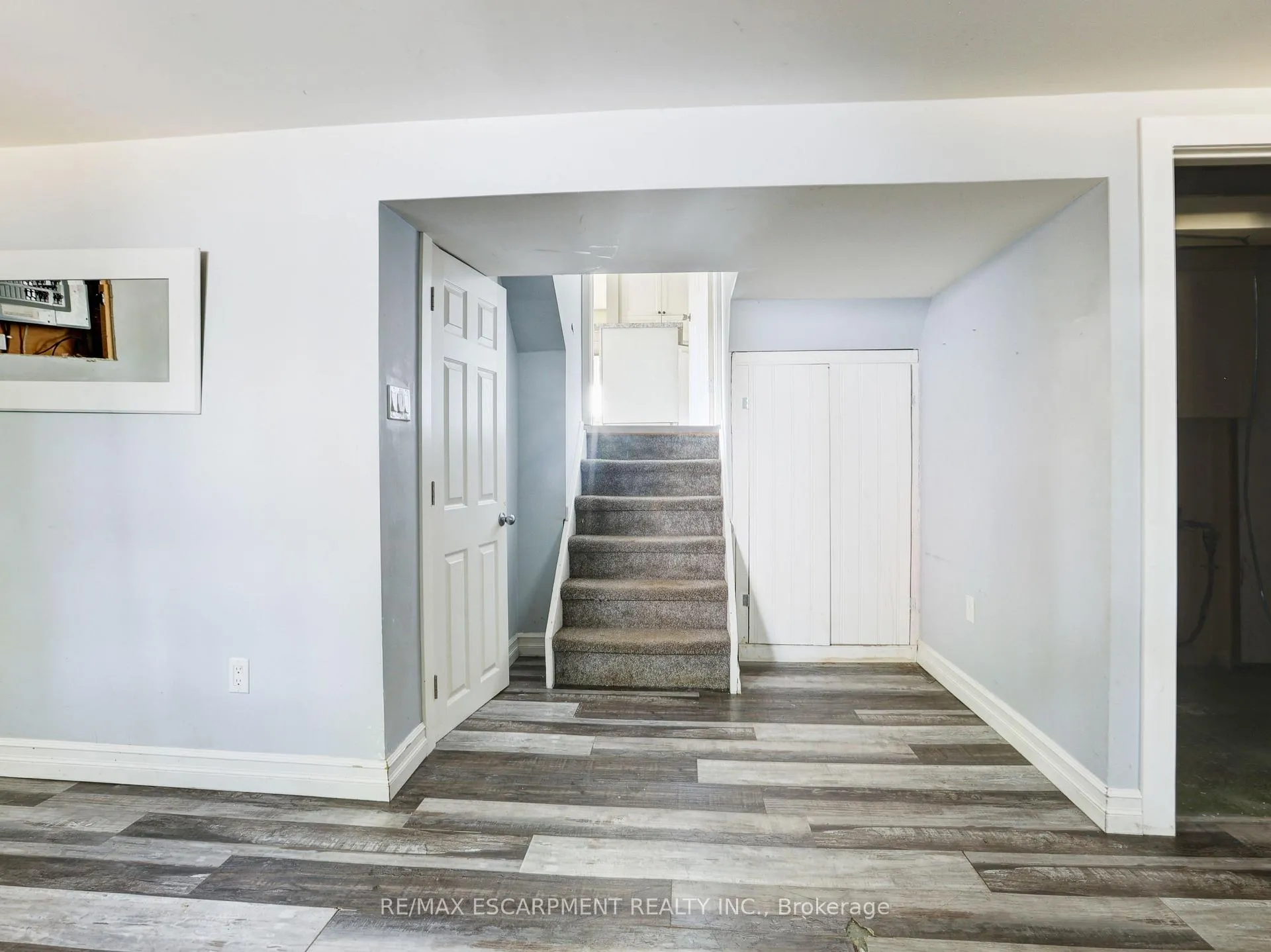 Photo 30 of 169 Pinedale Drive, Kitchener — HOMEH