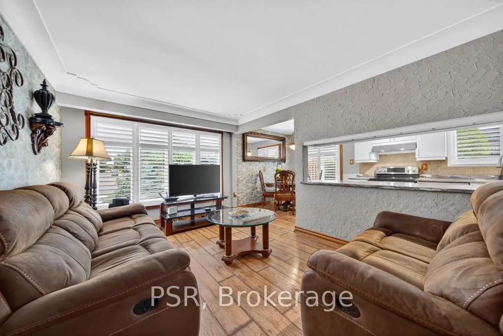 Photo 7 of 117 Sunrise Drive, Hamilton, Greenford — HOMEH