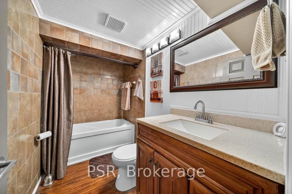 Photo 26 of 117 Sunrise Drive, Hamilton, Greenford — HOMEH