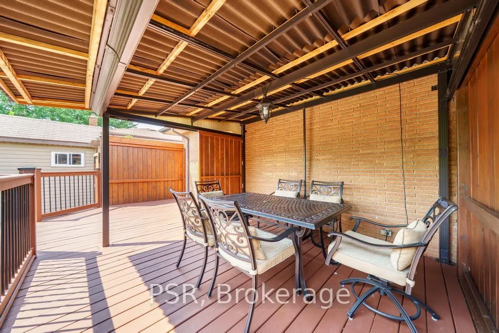 Photo 39 of 117 Sunrise Drive, Hamilton, Greenford — HOMEH