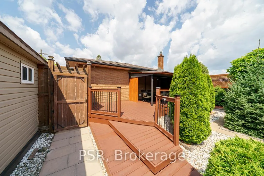 Photo 49 of 117 Sunrise Drive, Hamilton, Greenford — HOMEH