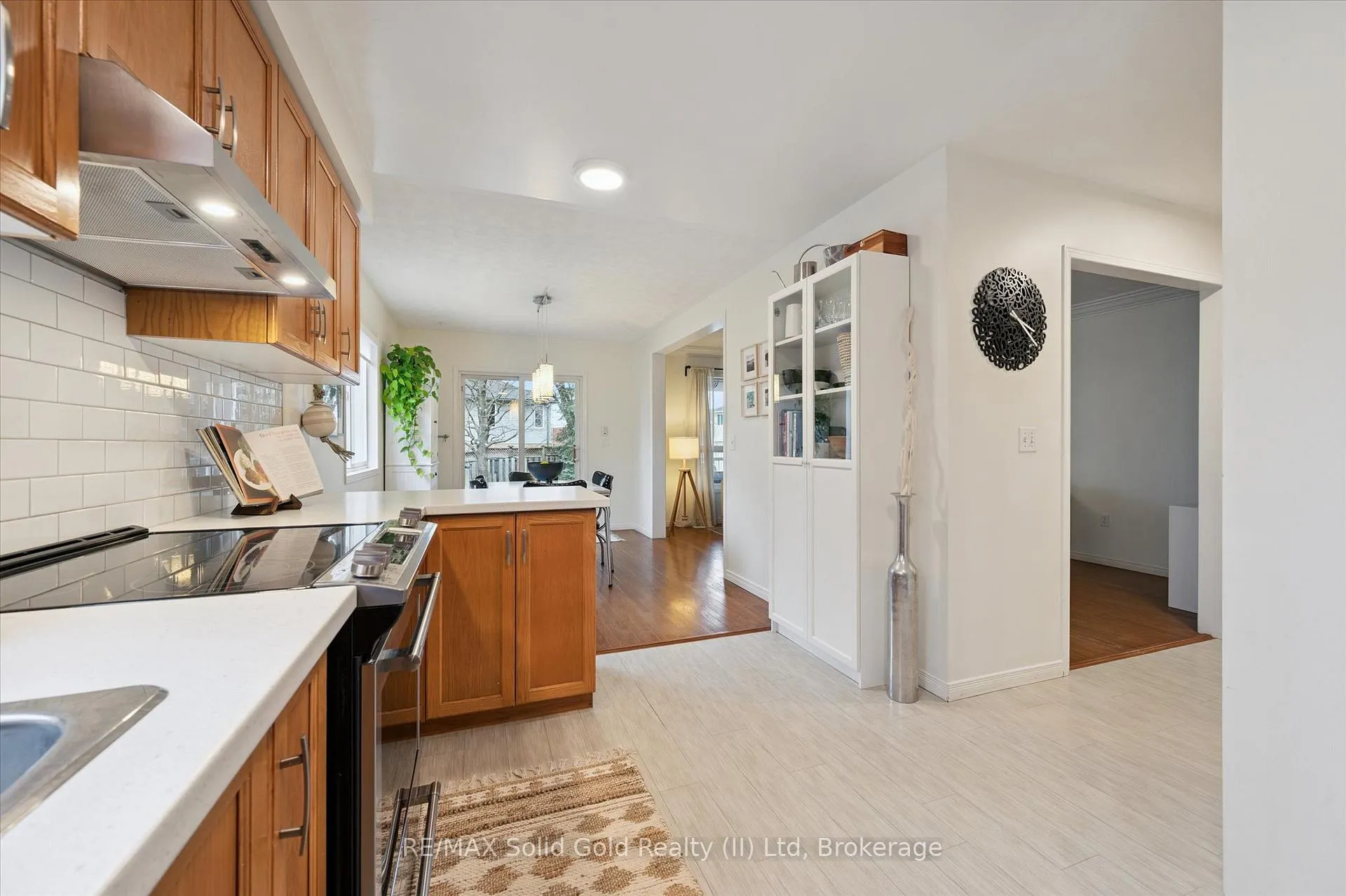 Photo 18 of 596 Canso Place, Waterloo — HOMEH