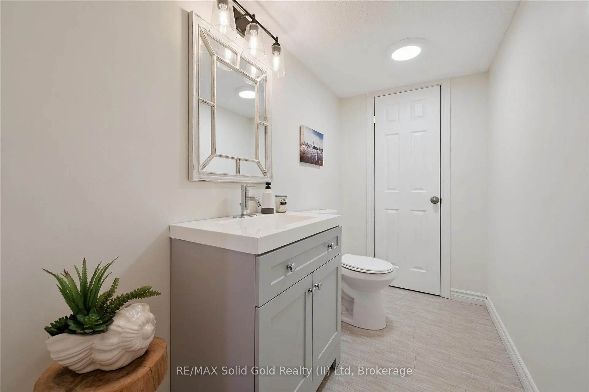 Photo 34 of 596 Canso Place, Waterloo — HOMEH