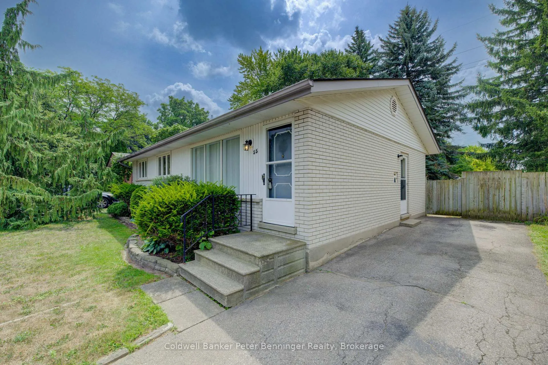 Photo 4 of 55 Dreger Avenue, Kitchener — HOMEH