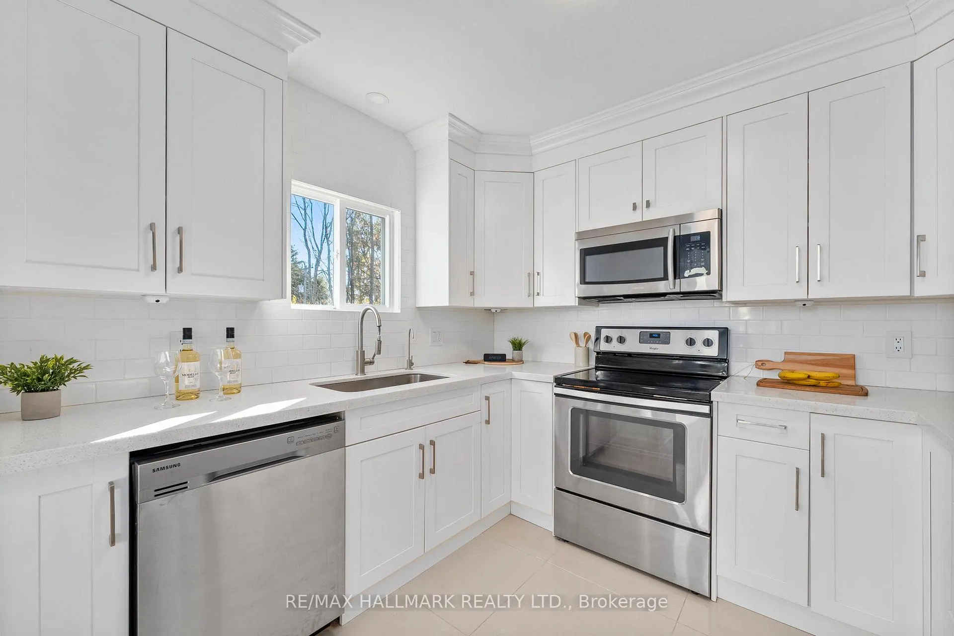 Photo 21 of 3716 Maple Grove Road, Innisfil, Rural Innisfil — HOMEH