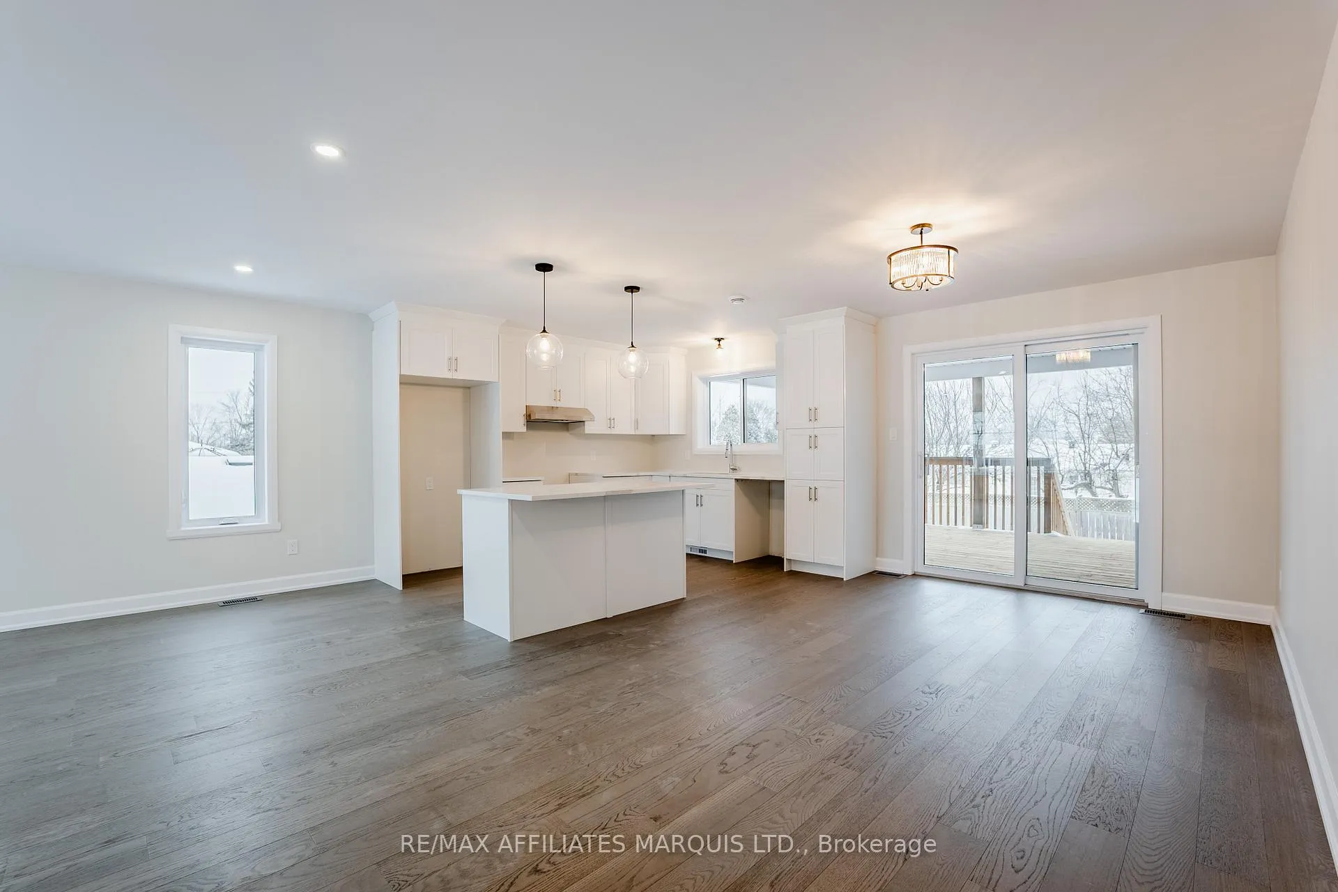 Photo 5 of 209 Ruby Drive, Cornwall — HOMEH