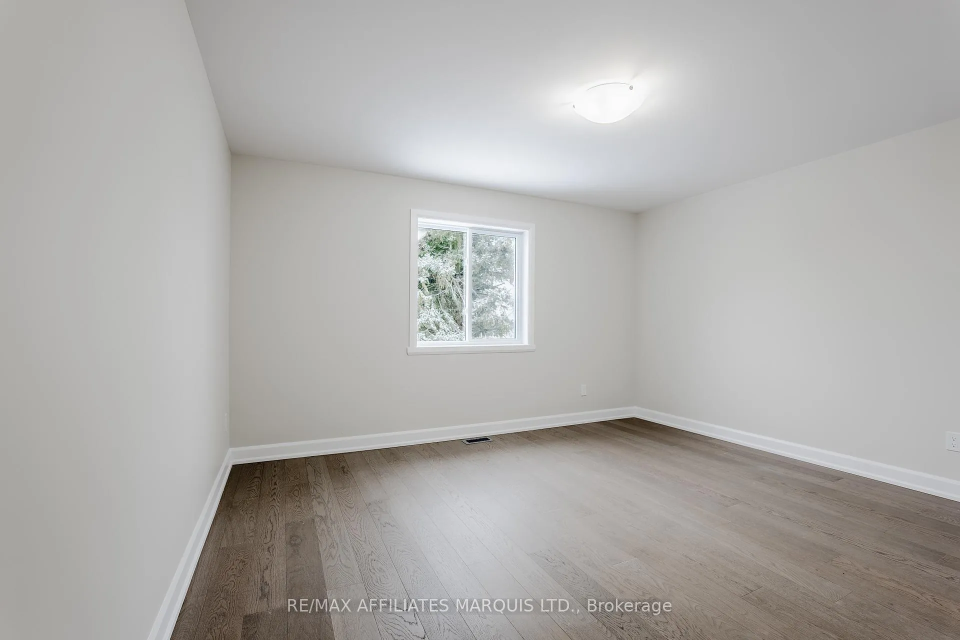 Photo 18 of 209 Ruby Drive, Cornwall — HOMEH