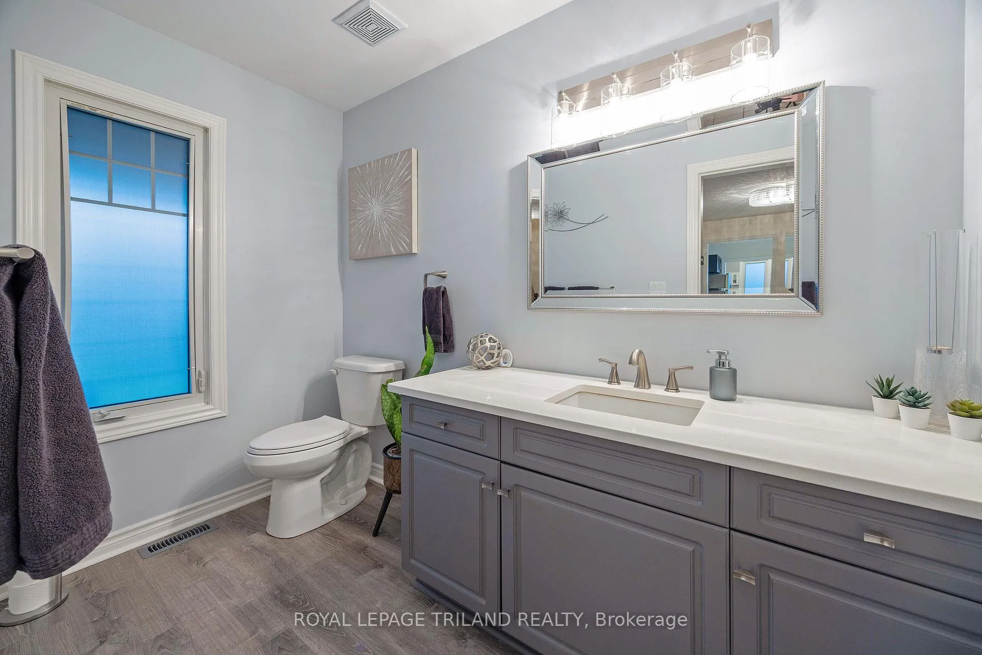 Photo 9 of 41 Penhale Avenue, St. Thomas — HOMEH