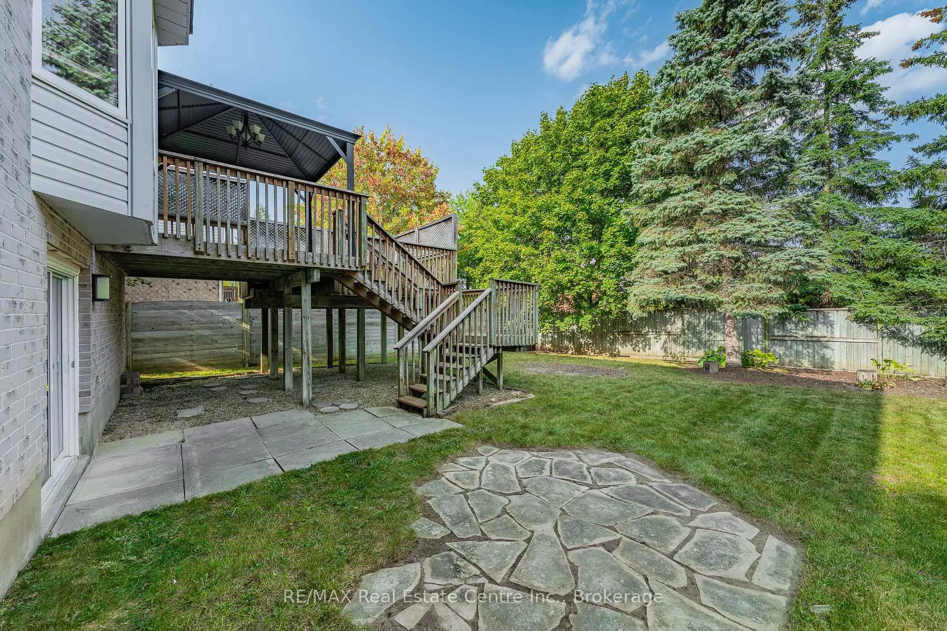 Photo 43 of 368 Cavendish Drive, Waterloo — HOMEH