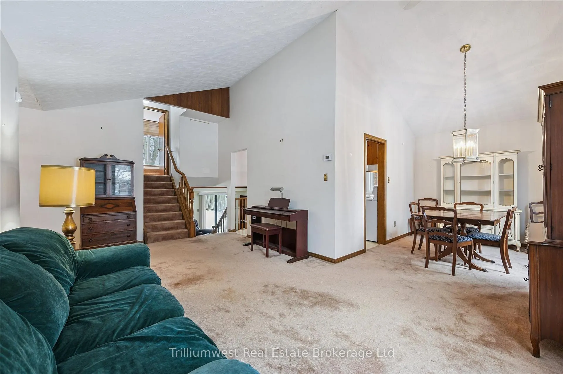 Photo 9 of 53 Wimbledon Road, Guelph, Willow West/Sugarbush/West Acres — HOMEH