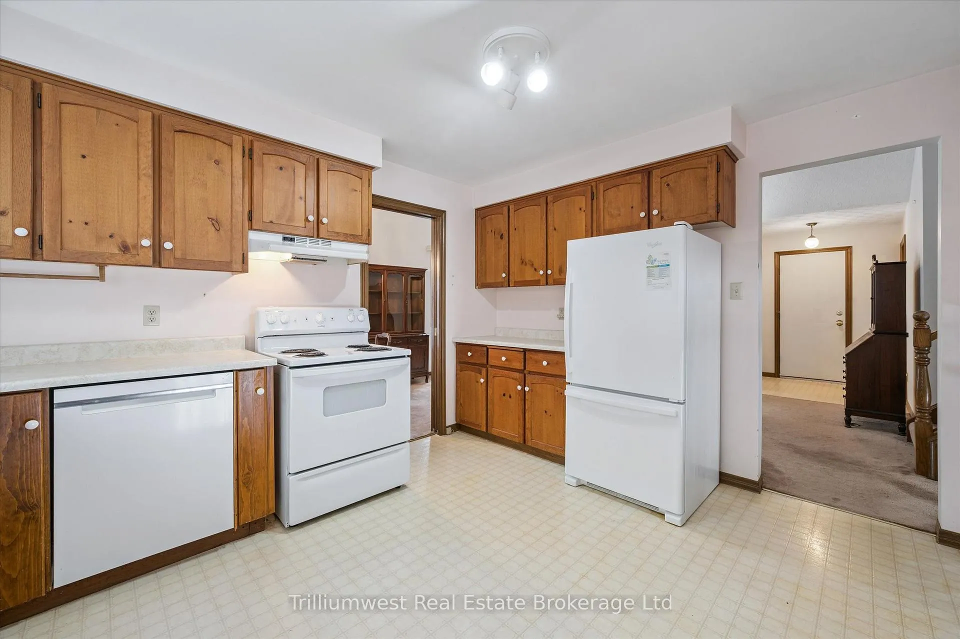 Photo 12 of 53 Wimbledon Road, Guelph, Willow West/Sugarbush/West Acres — HOMEH