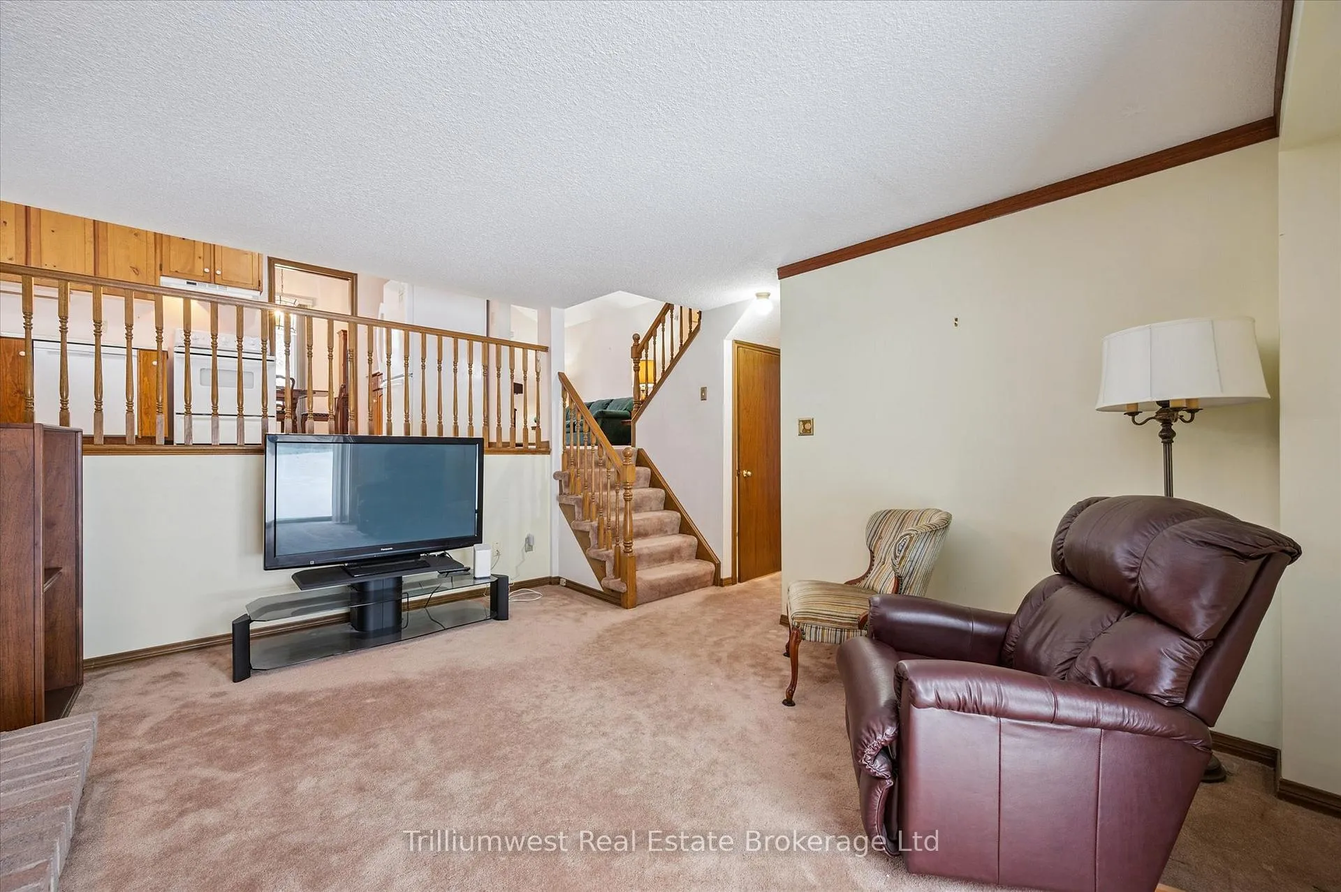 Photo 16 of 53 Wimbledon Road, Guelph, Willow West/Sugarbush/West Acres — HOMEH