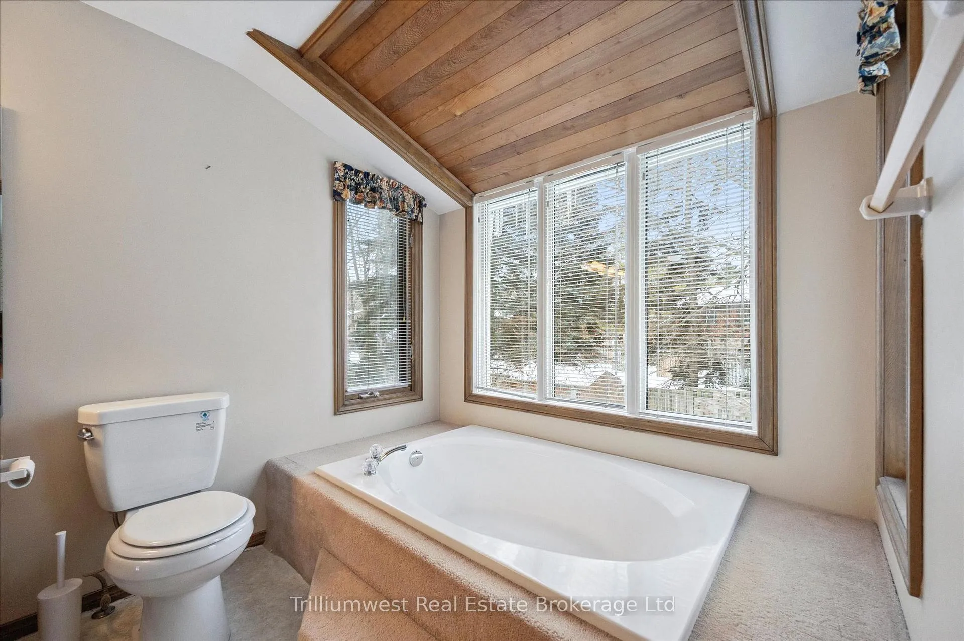 Photo 26 of 53 Wimbledon Road, Guelph, Willow West/Sugarbush/West Acres — HOMEH