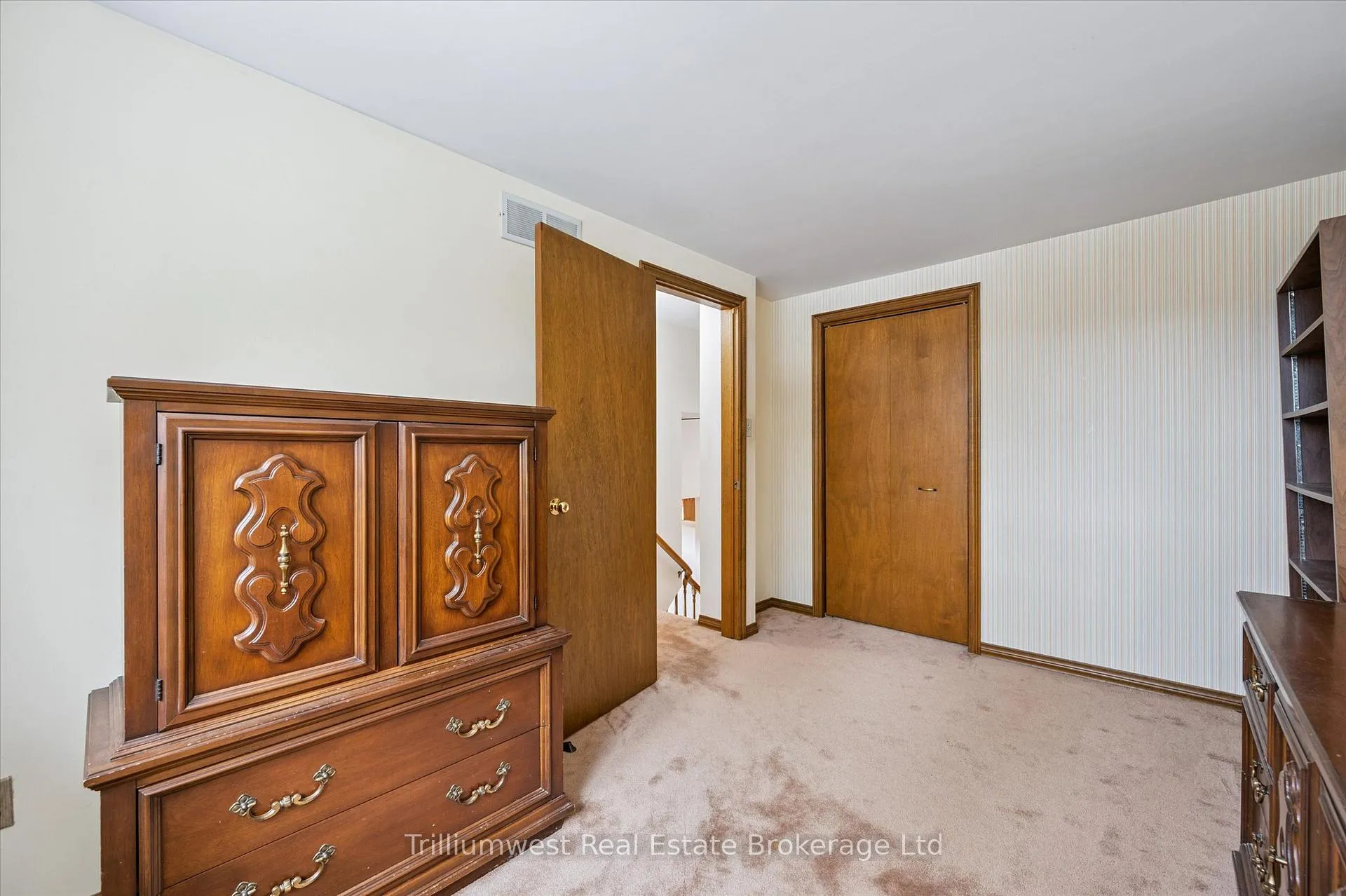 Photo 27 of 53 Wimbledon Road, Guelph, Willow West/Sugarbush/West Acres — HOMEH