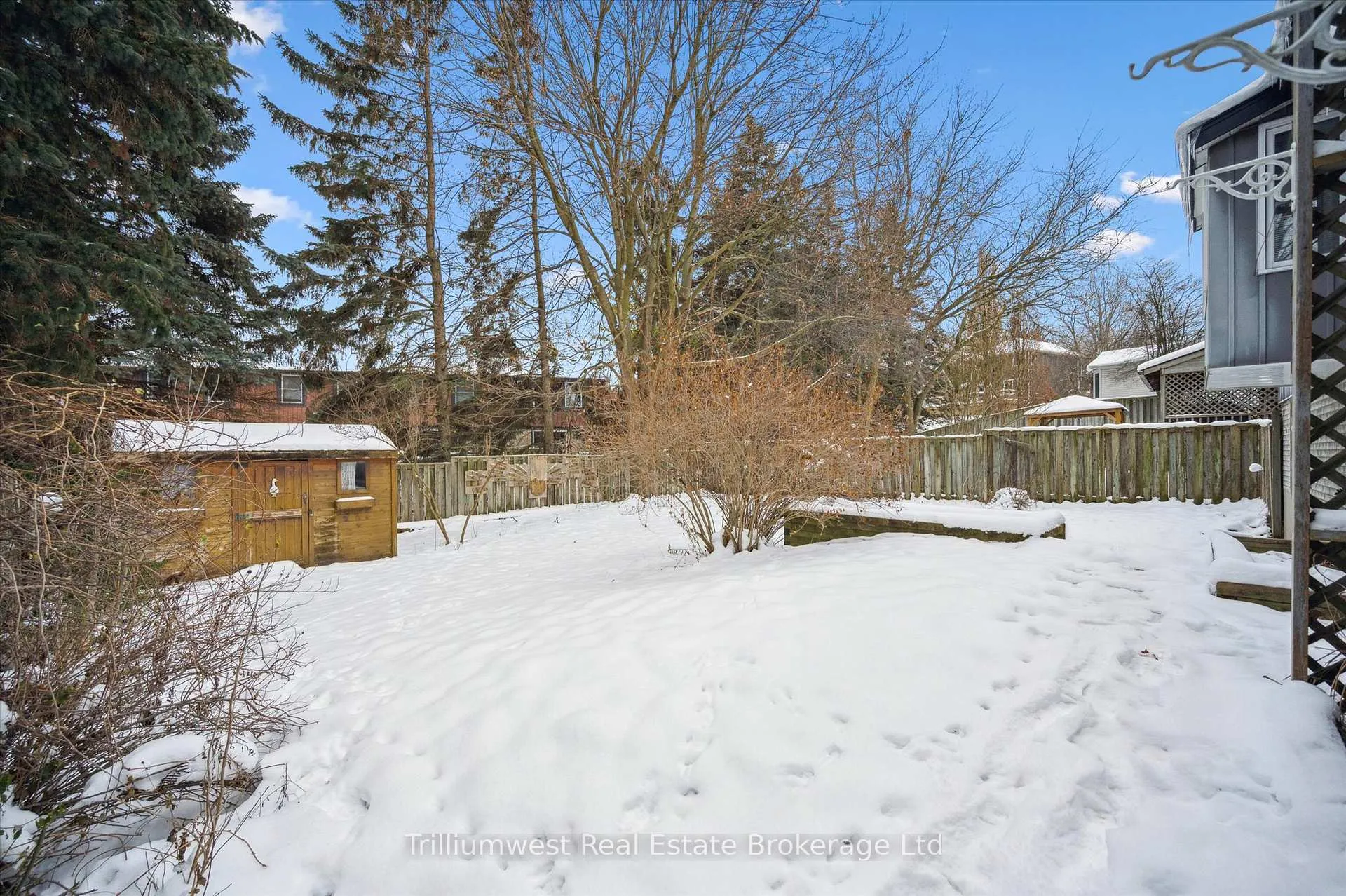 Photo 32 of 53 Wimbledon Road, Guelph, Willow West/Sugarbush/West Acres — HOMEH