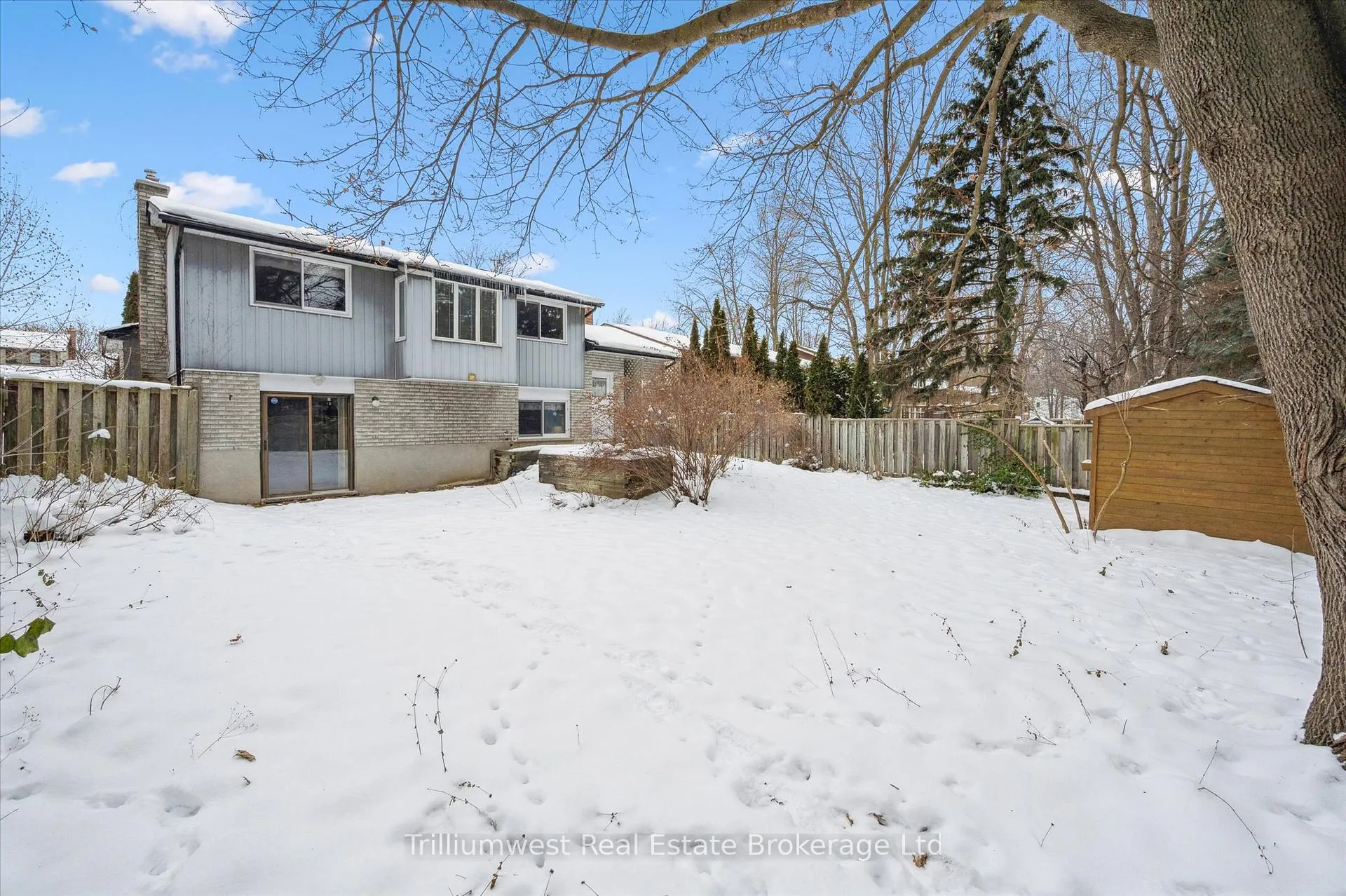 Photo 35 of 53 Wimbledon Road, Guelph, Willow West/Sugarbush/West Acres — HOMEH