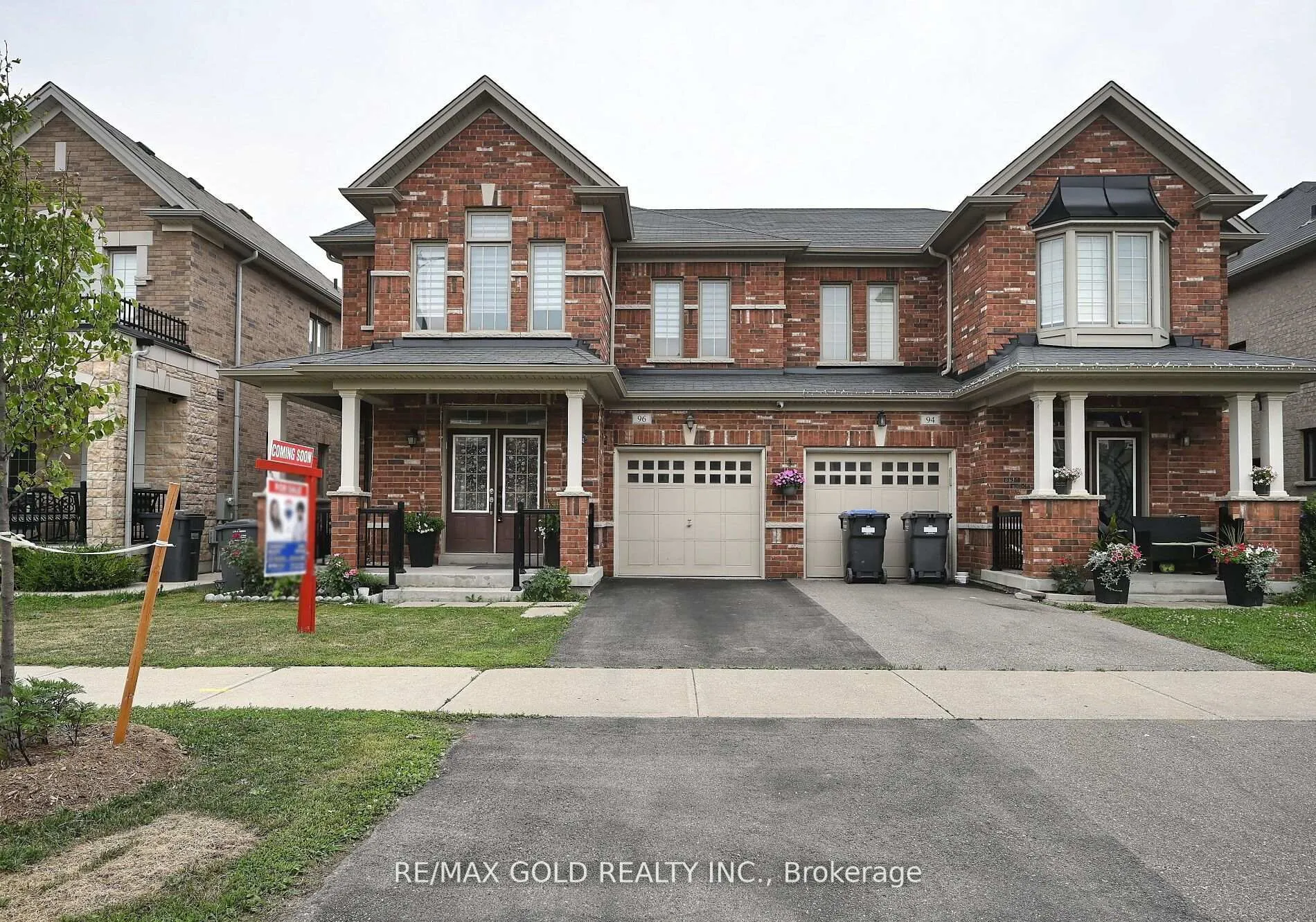 Photo 3 of 96 Ledger Point Crescent, Brampton, Sandringham-Wellington North — HOMEH