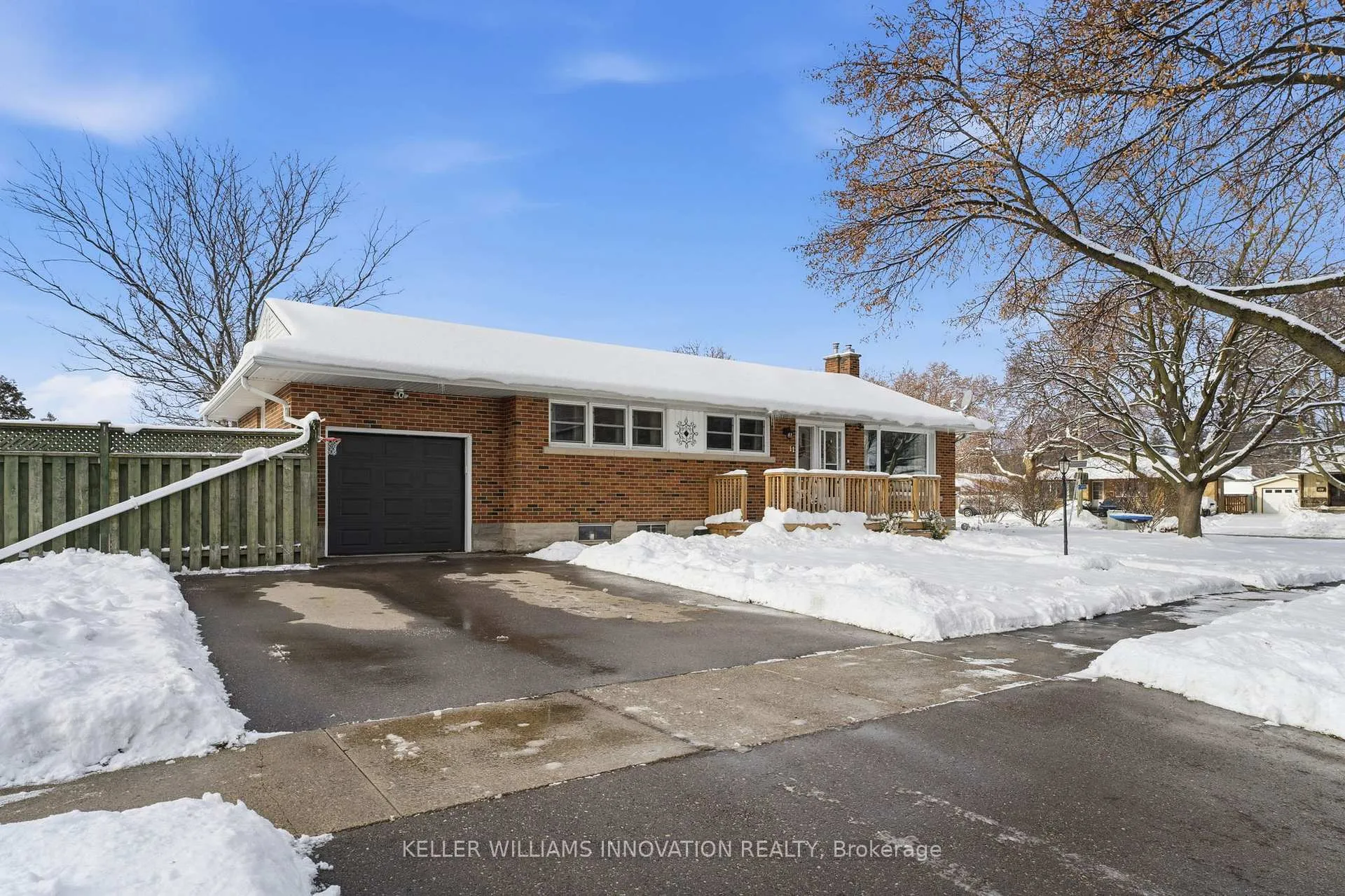 Photo 1 of 11 Kensington Avenue, Kitchener — HOMEH