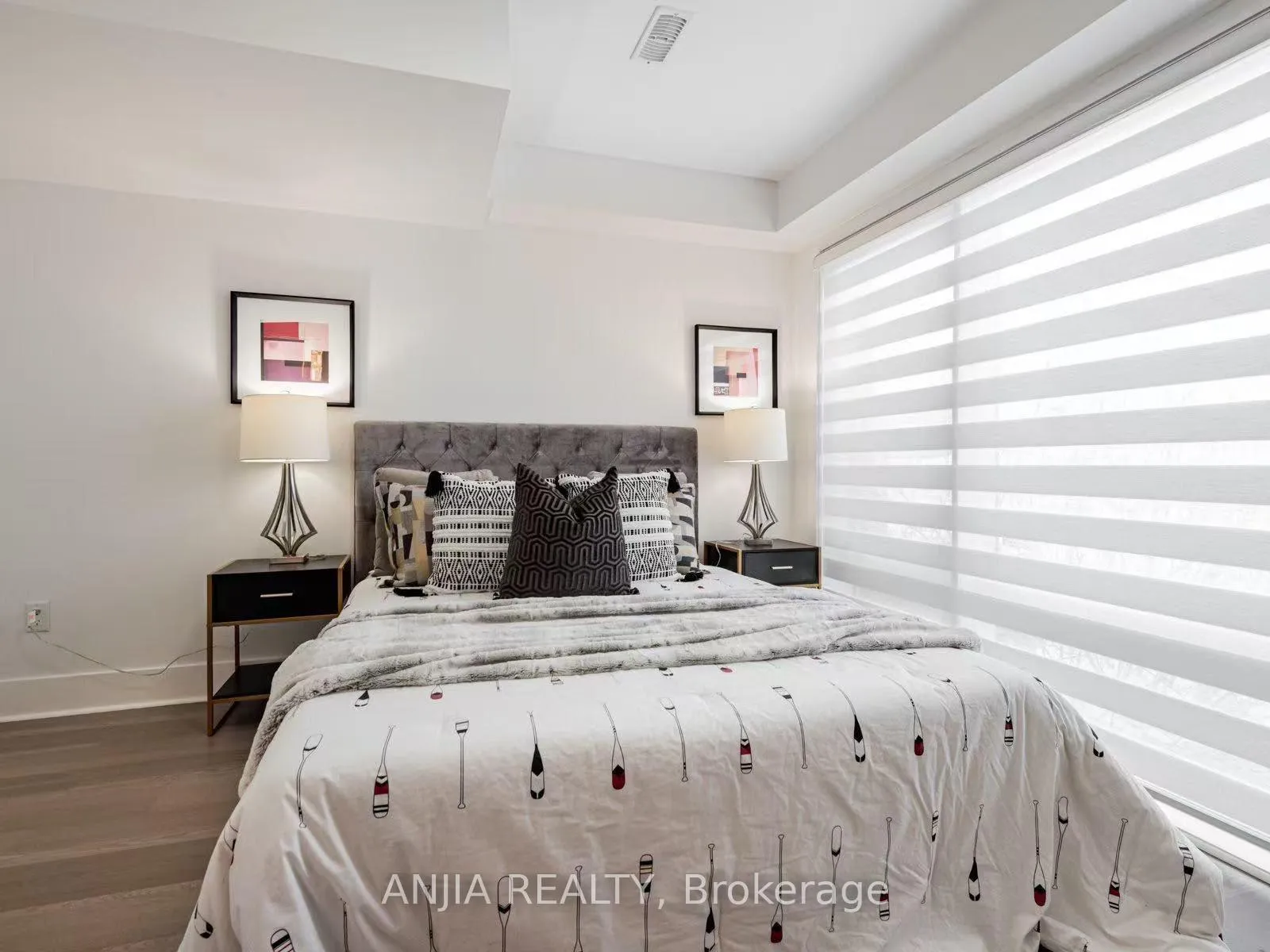 Photo 21 of 9140 Bathurst Street, Vaughan, Patterson — HOMEH