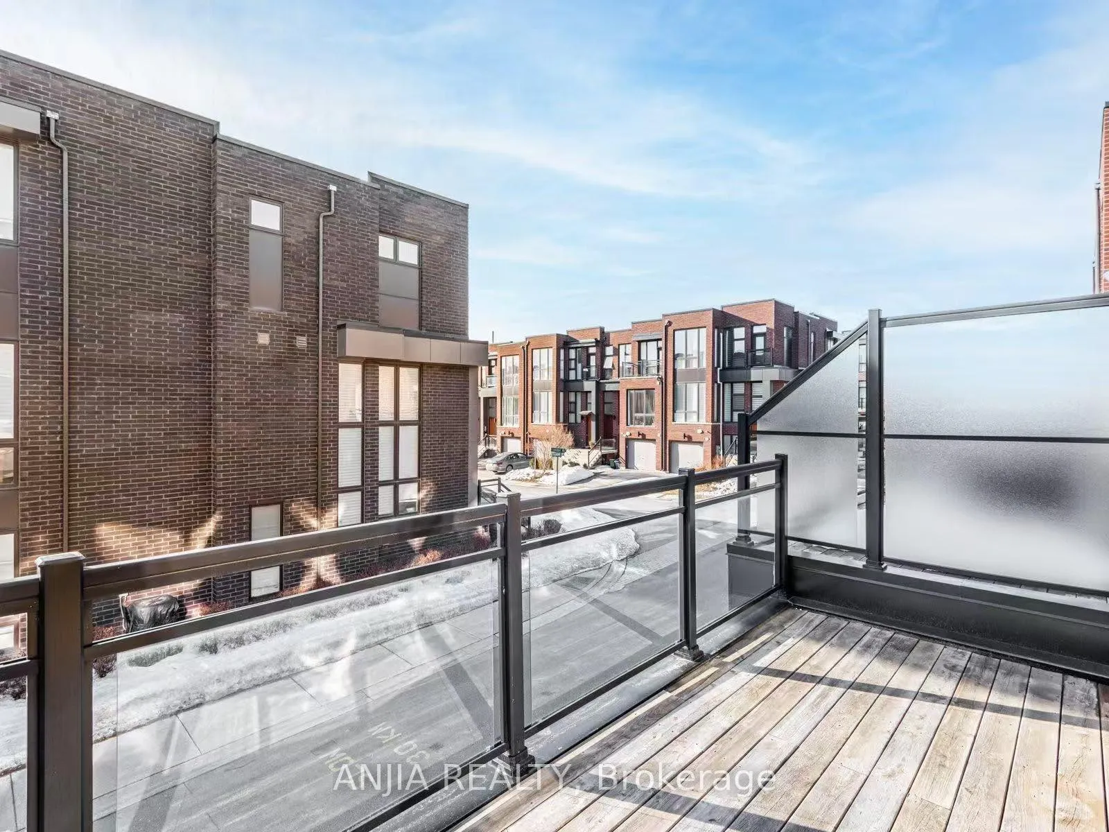 Photo 30 of 9140 Bathurst Street, Vaughan, Patterson — HOMEH