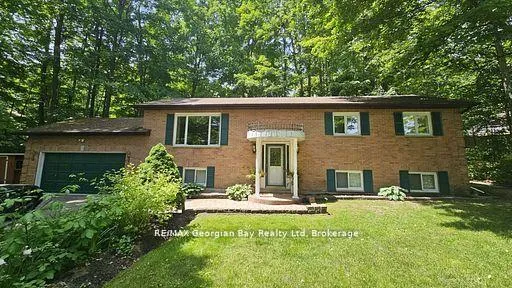 Photo 2 of 31 Lakeview Crescent E, Tiny, Rural Tiny — HOMEH