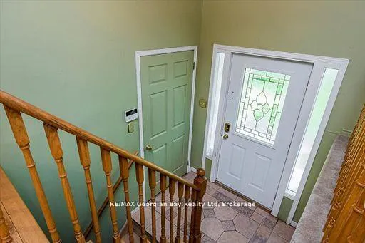 Photo 9 of 31 Lakeview Crescent E, Tiny, Rural Tiny — HOMEH