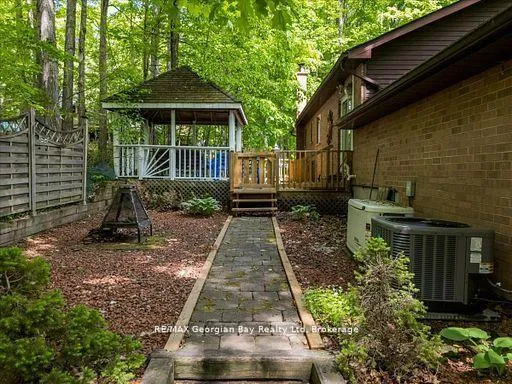 Photo 32 of 31 Lakeview Crescent E, Tiny, Rural Tiny — HOMEH