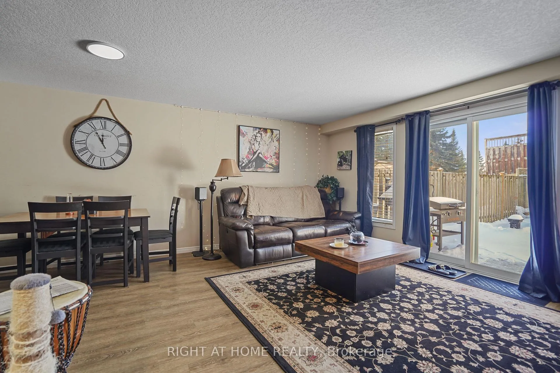 Photo 6 of 153 Donnenwerth Drive, Kitchener — HOMEH