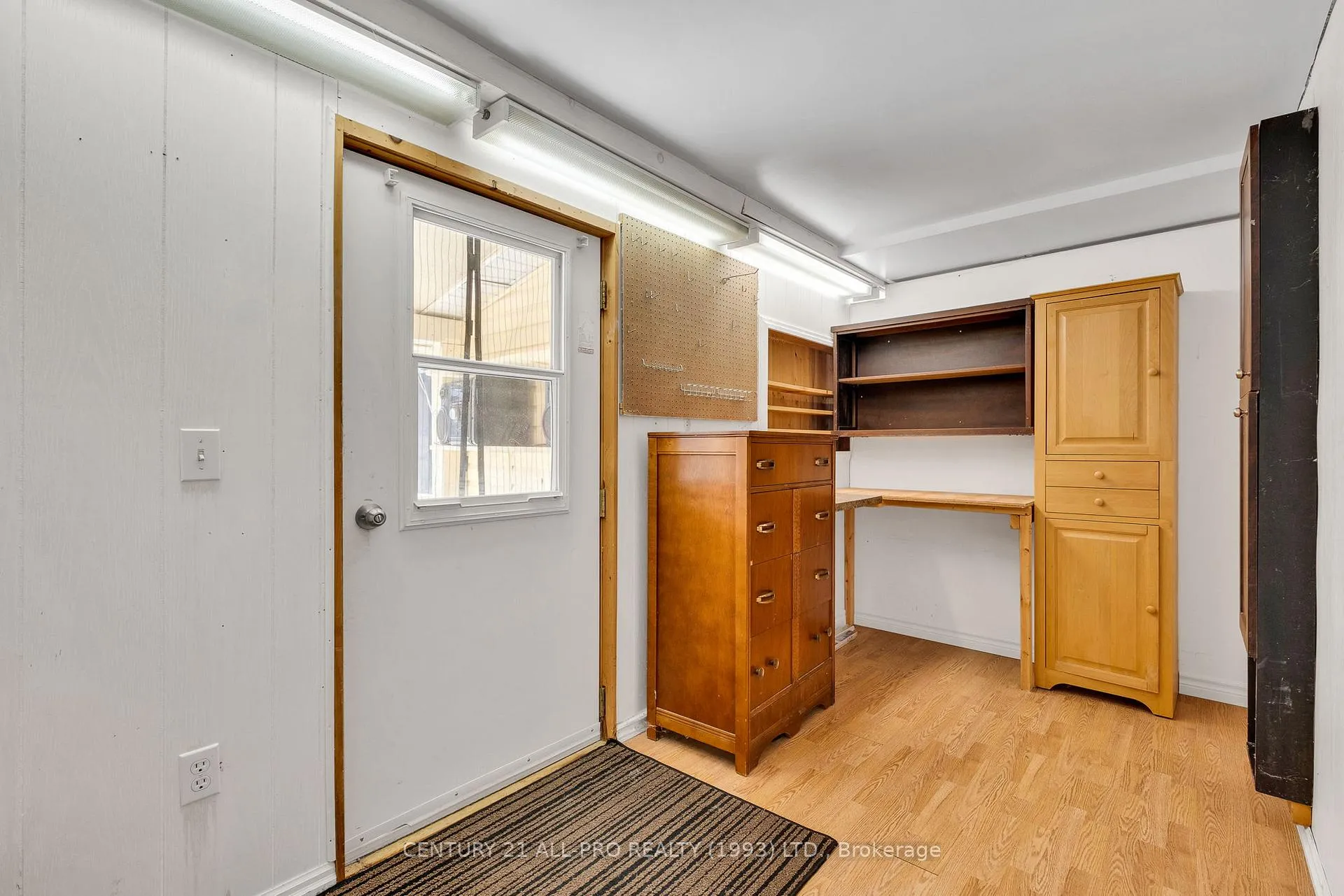 Photo 19 of 24 Hillview Drive, Hamilton Township, Rural Hamilton — HOMEH