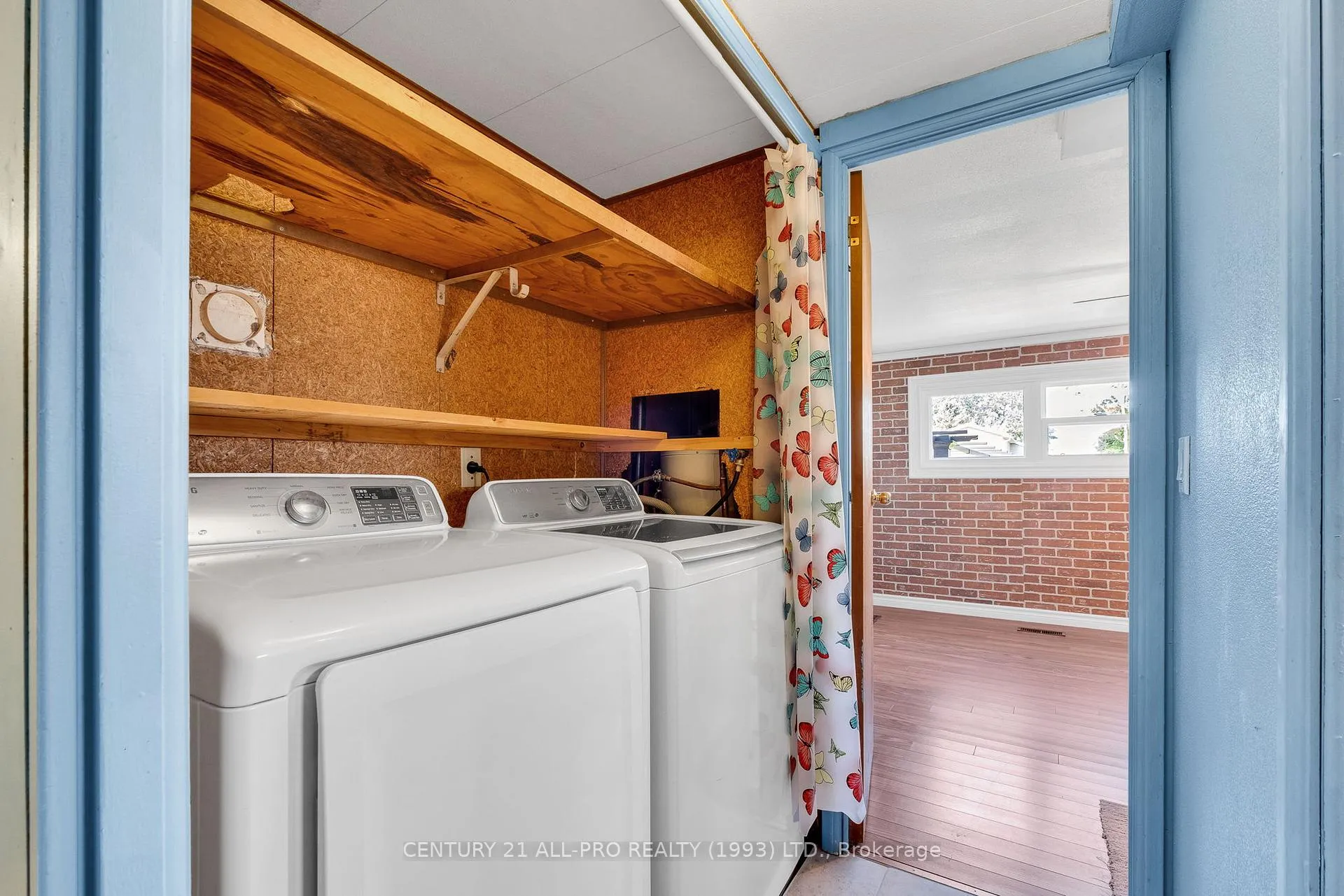 Photo 21 of 24 Hillview Drive, Hamilton Township, Rural Hamilton — HOMEH