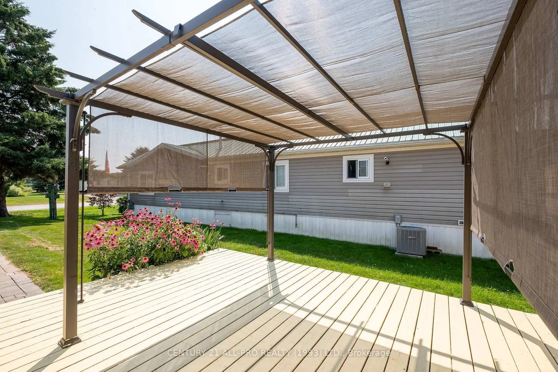 Photo 31 of 24 Hillview Drive, Hamilton Township, Rural Hamilton — HOMEH