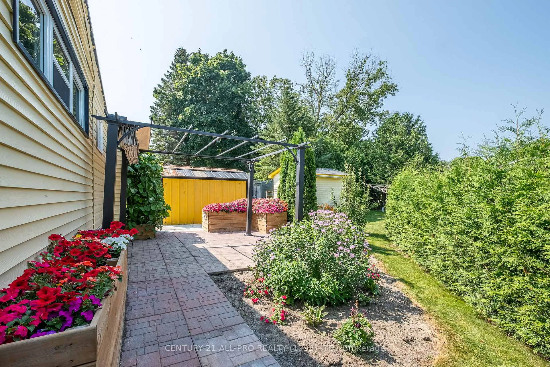 Photo 36 of 24 Hillview Drive, Hamilton Township, Rural Hamilton — HOMEH
