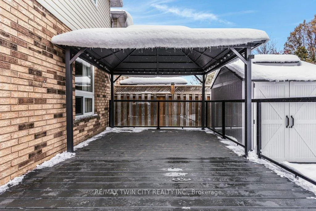Photo 33 of 102 Marston Crescent, Cambridge, Hespeler Village — HOMEH