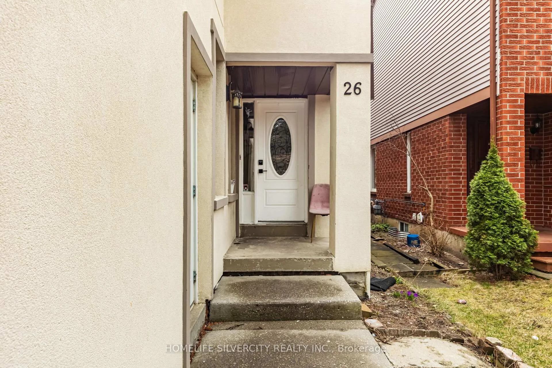 Photo 3 of 26 Cresswell Drive, Brampton, Fletcher's West — HOMEH