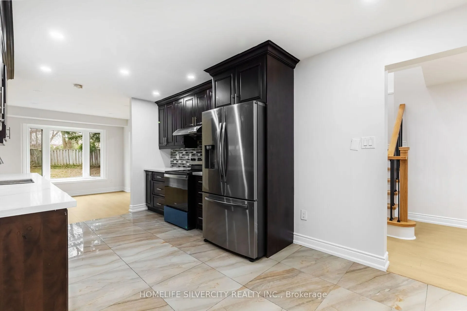 Photo 9 of 26 Cresswell Drive, Brampton, Fletcher's West — HOMEH