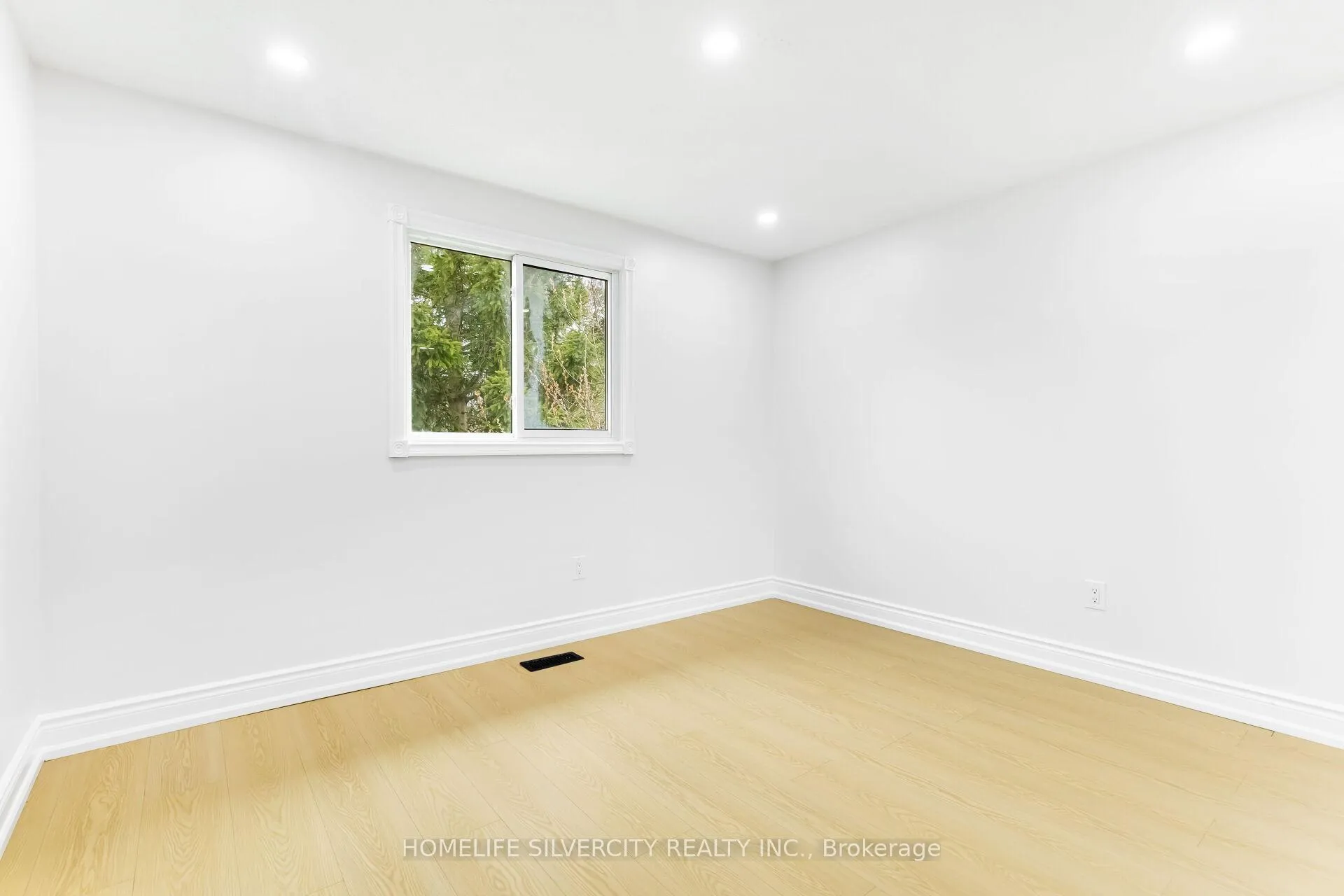 Photo 26 of 26 Cresswell Drive, Brampton, Fletcher's West — HOMEH