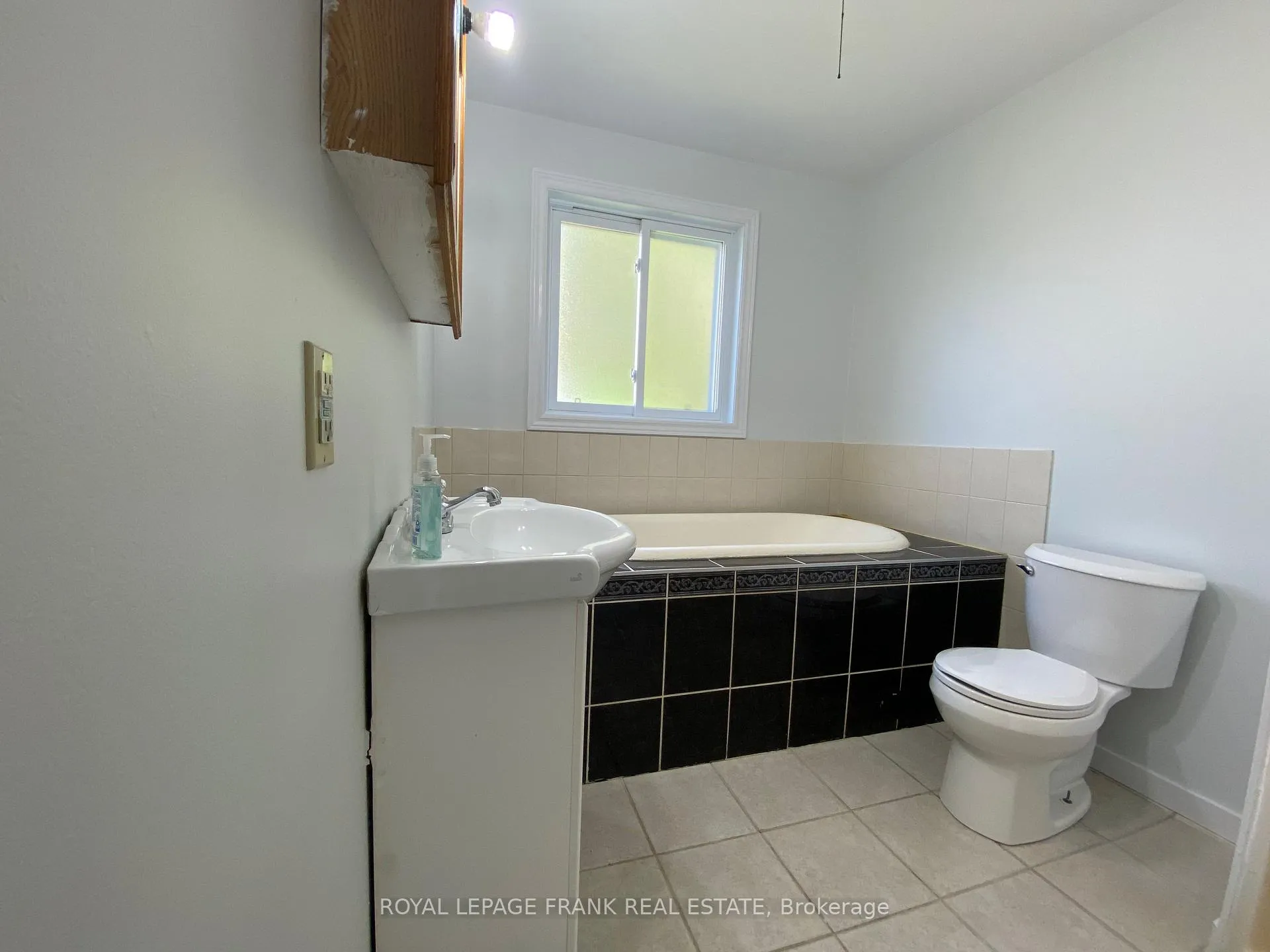 Photo 10 of 6 Burnham Street, Cramahe, Colborne — HOMEH