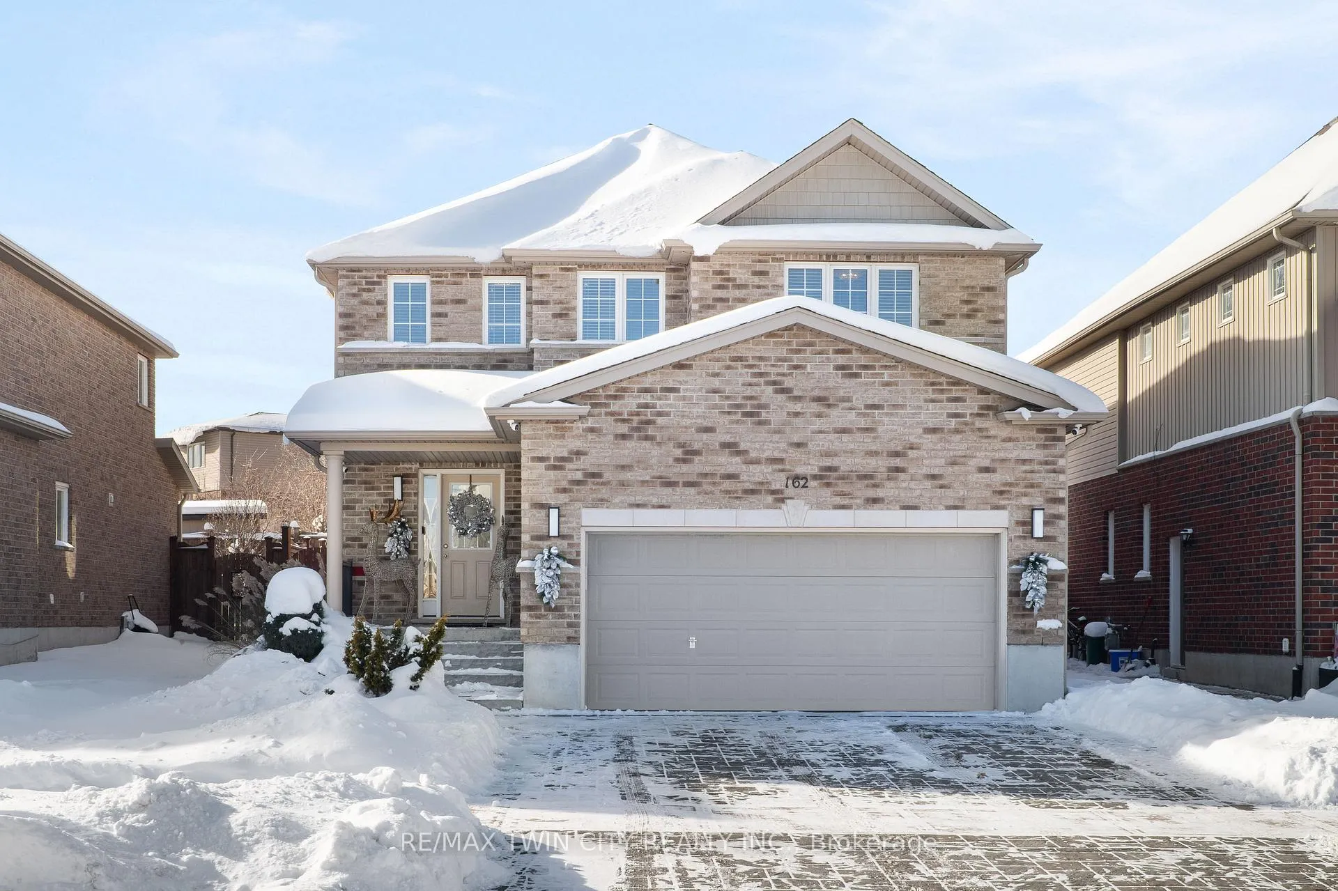 Photo 1 of 162 Banffshire Street, Kitchener — HOMEH
