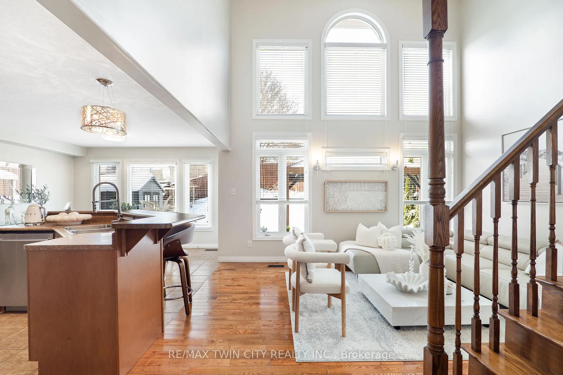 Photo 7 of 162 Banffshire Street, Kitchener — HOMEH