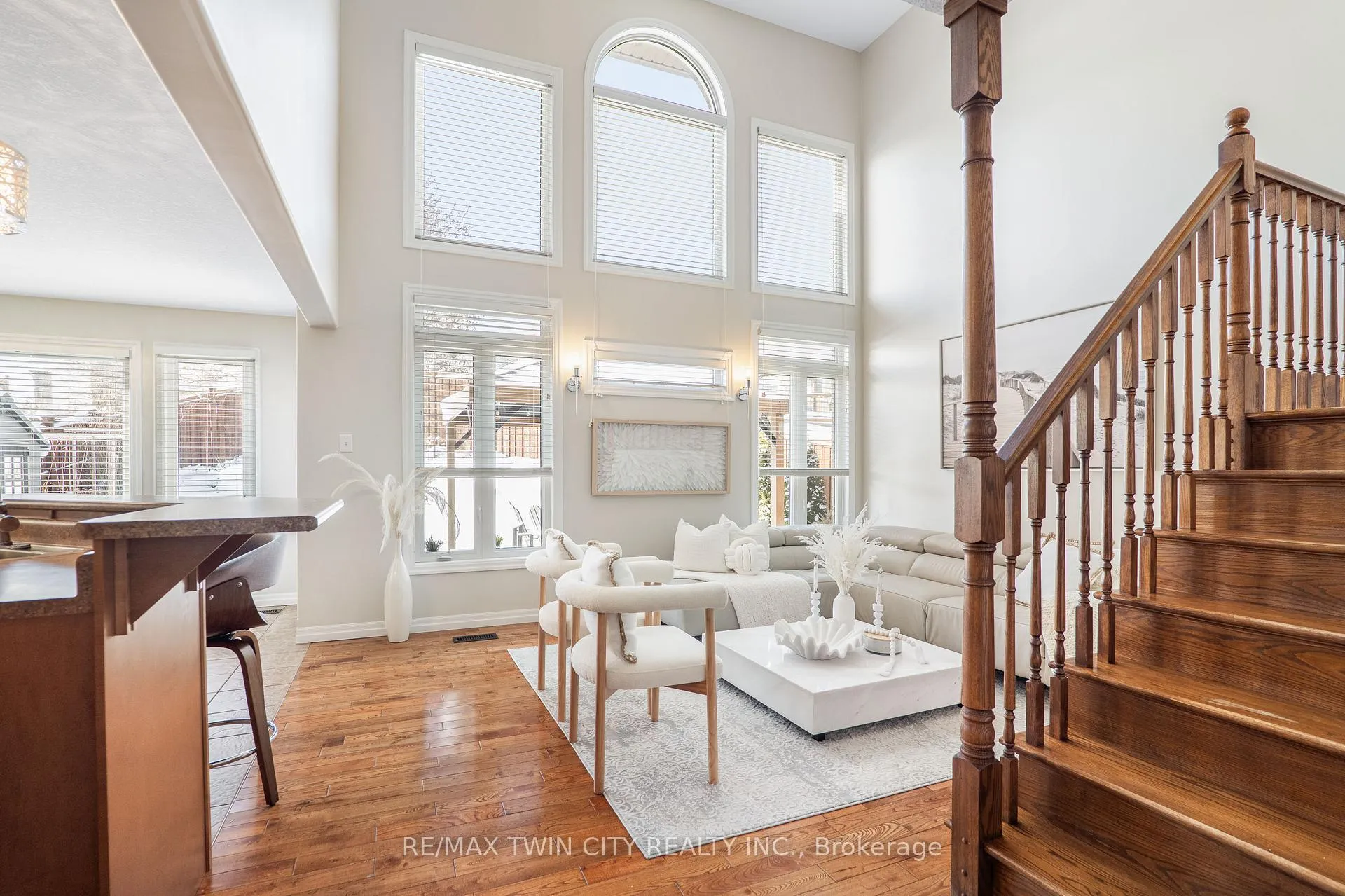 Photo 10 of 162 Banffshire Street, Kitchener — HOMEH
